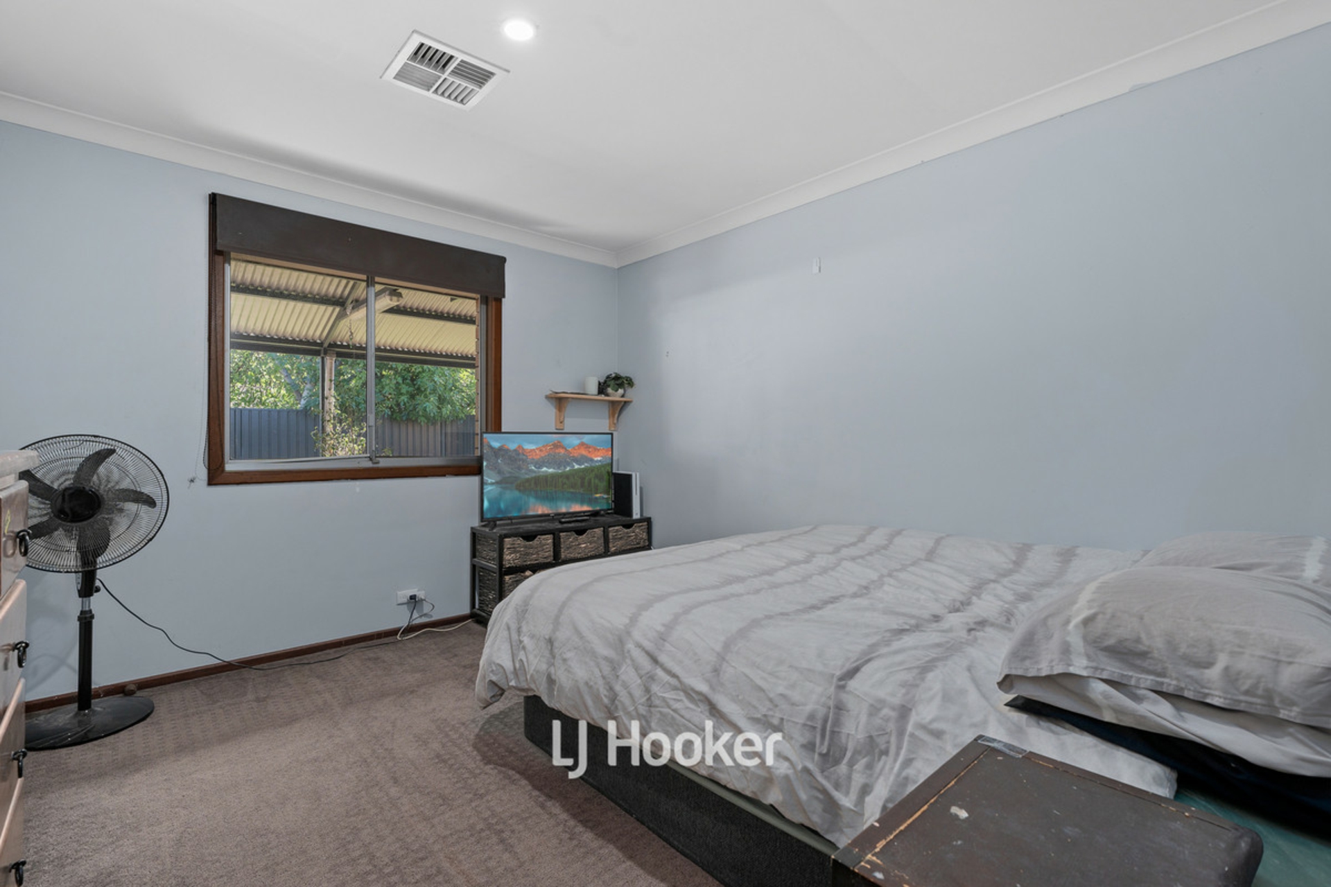 16 Julia Drive, SOUTH BUNBURY
