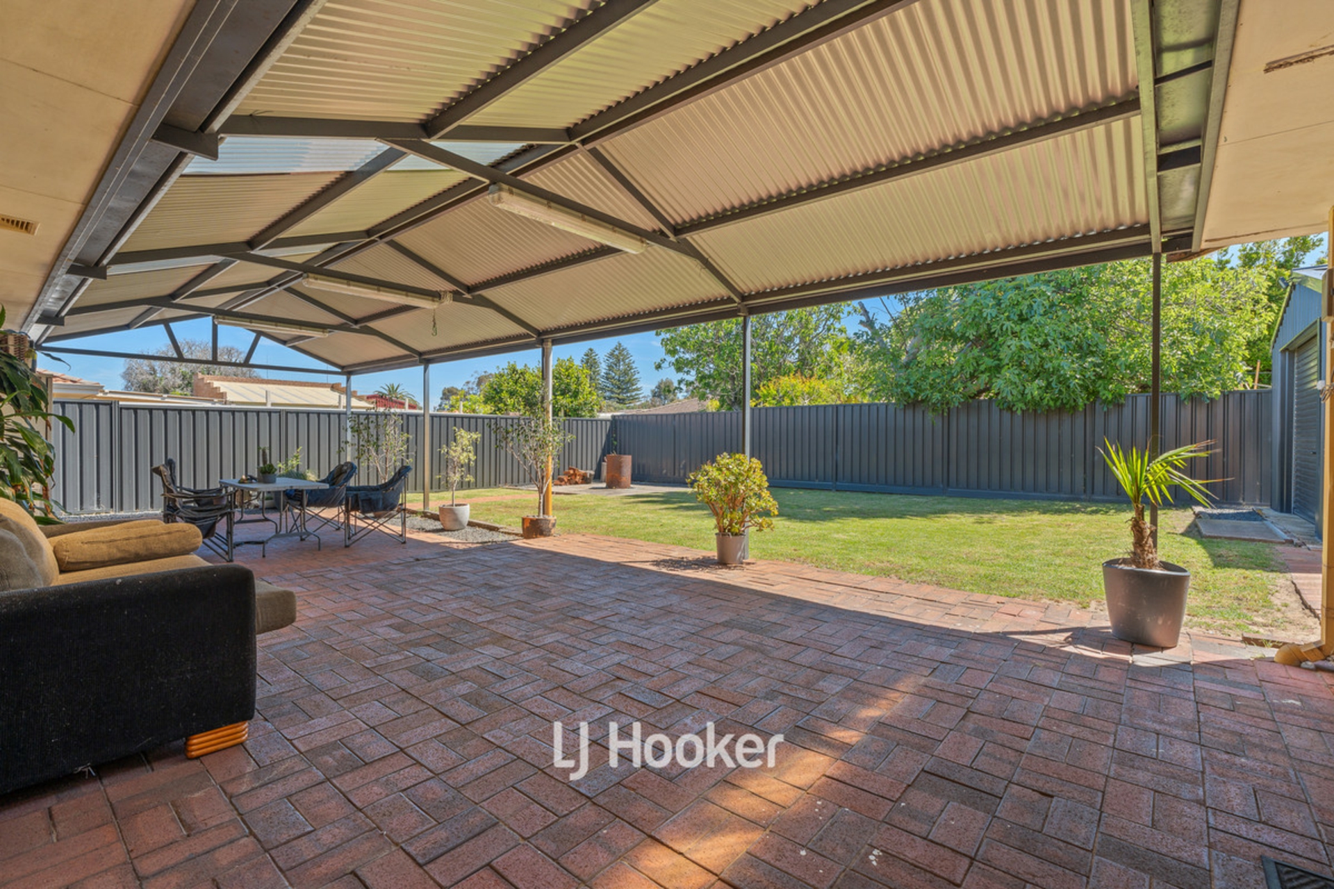 16 Julia Drive, SOUTH BUNBURY