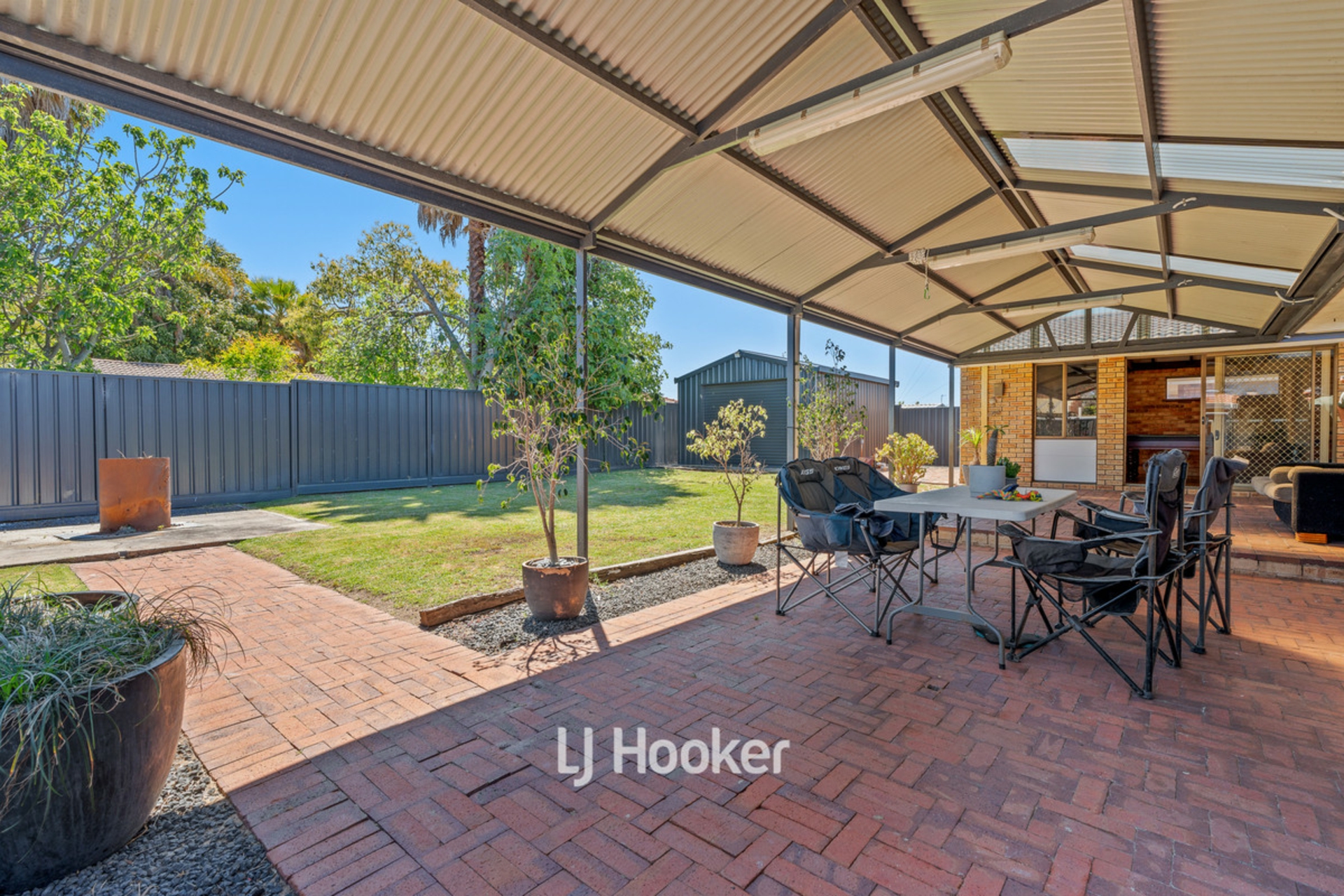 16 Julia Drive, SOUTH BUNBURY