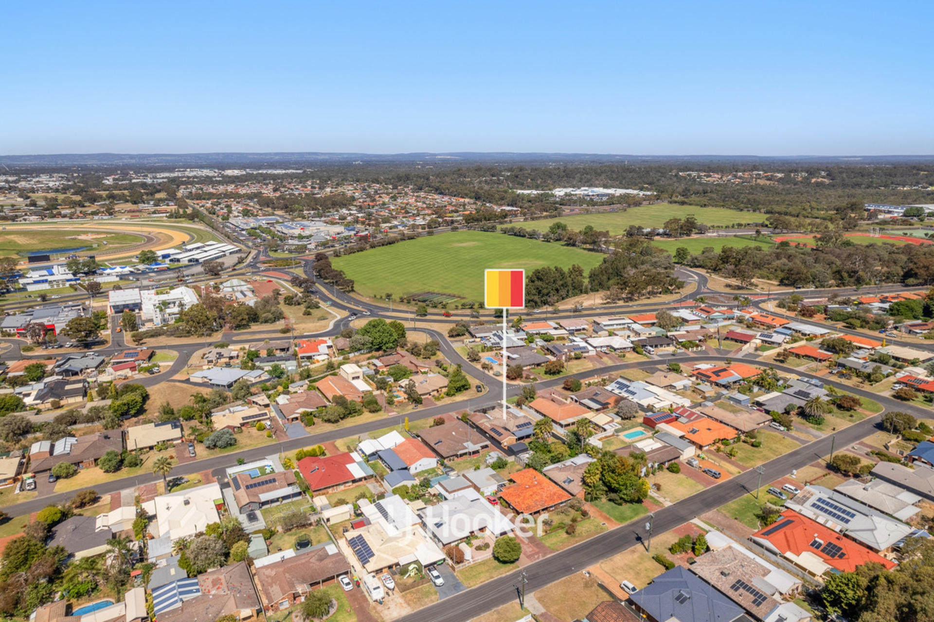 16 Julia Drive, SOUTH BUNBURY