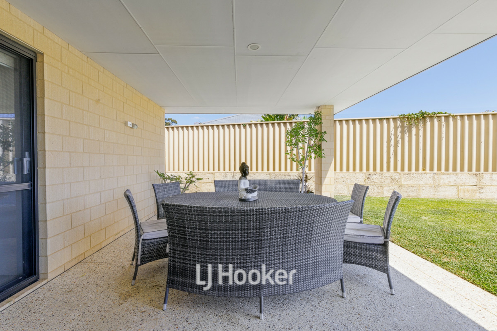 76 Hazelgrove Crecent, MILLBRIDGE
