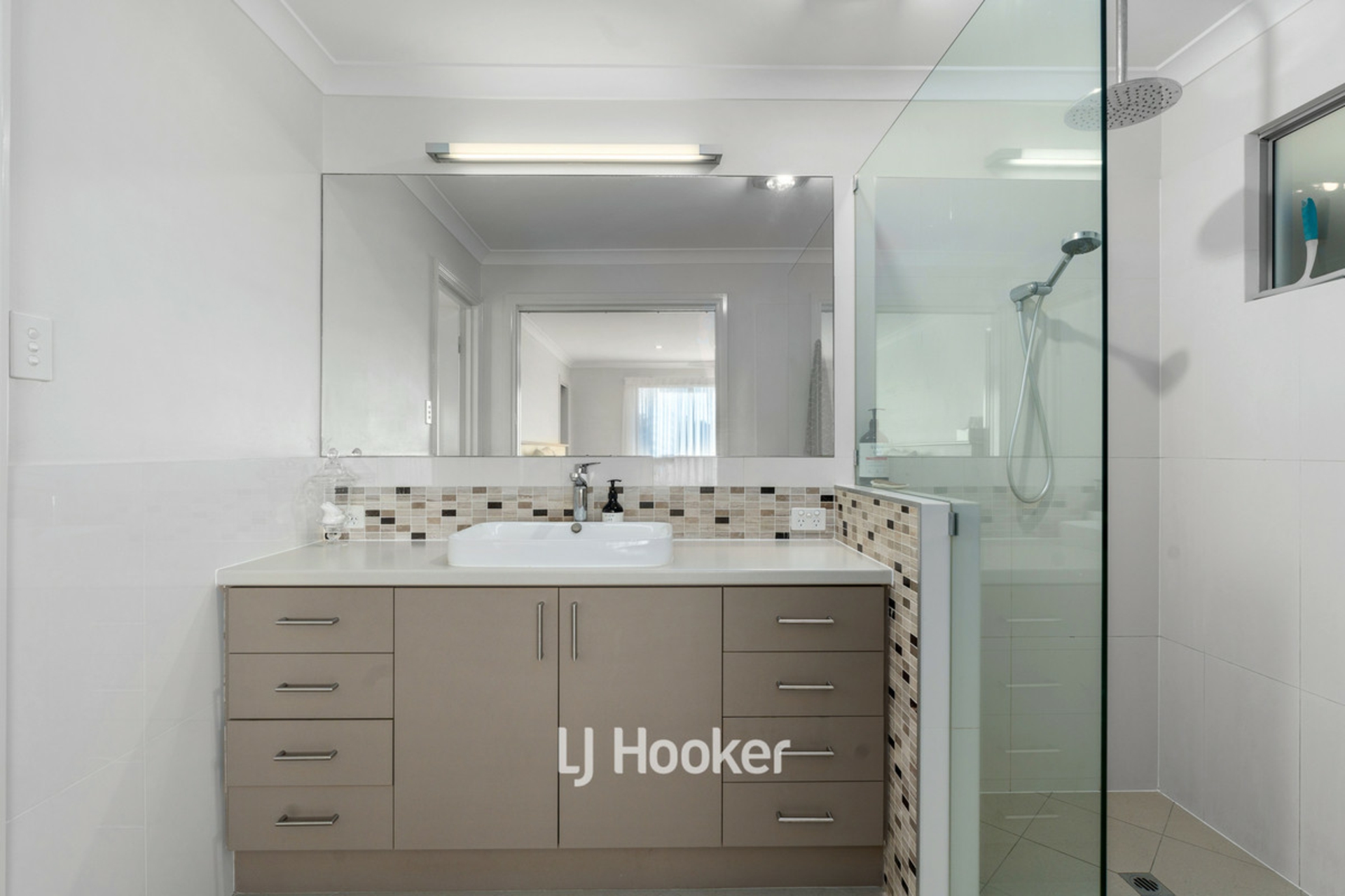 1 Wagtail Way, COLLIE