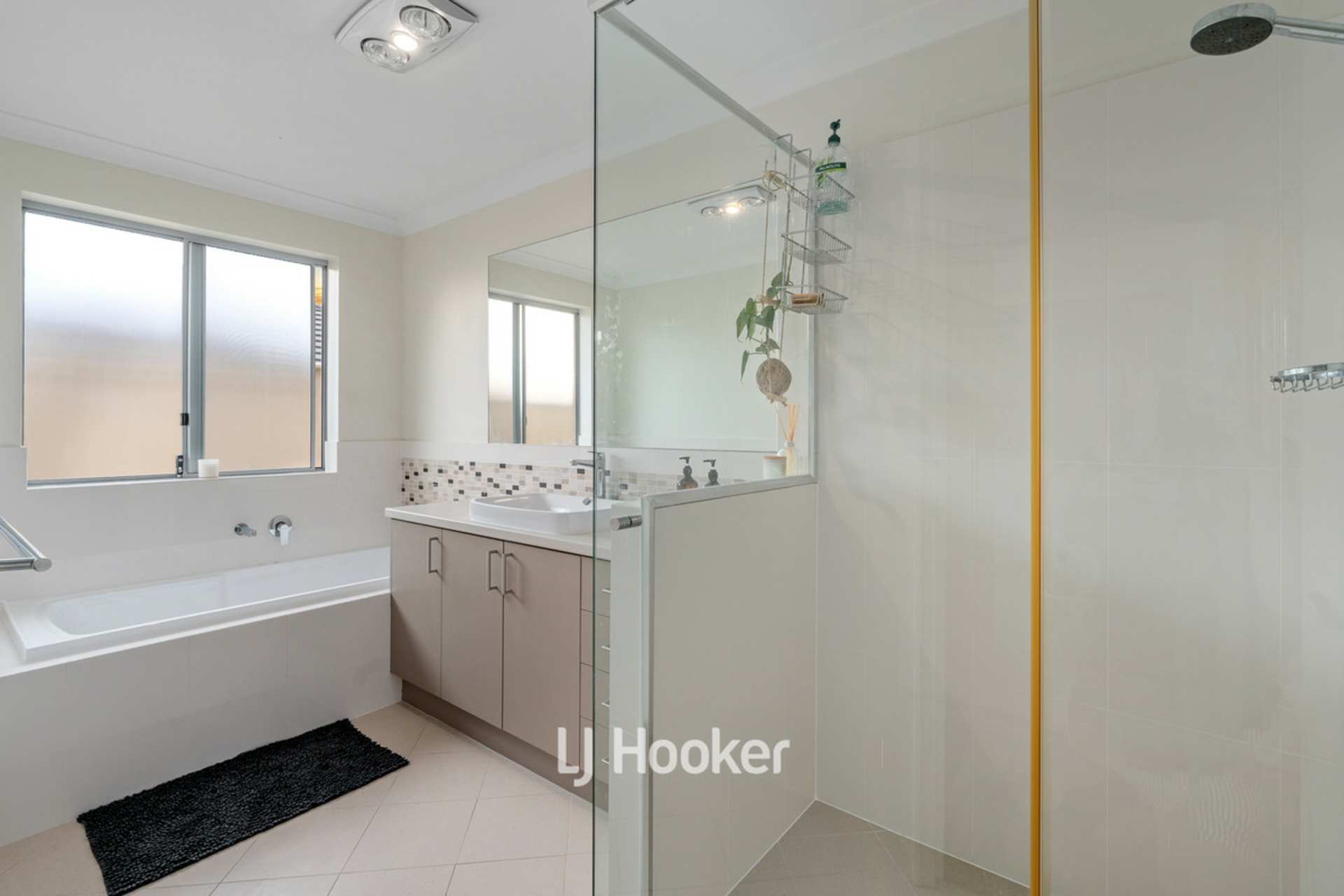 1 Wagtail Way, COLLIE
