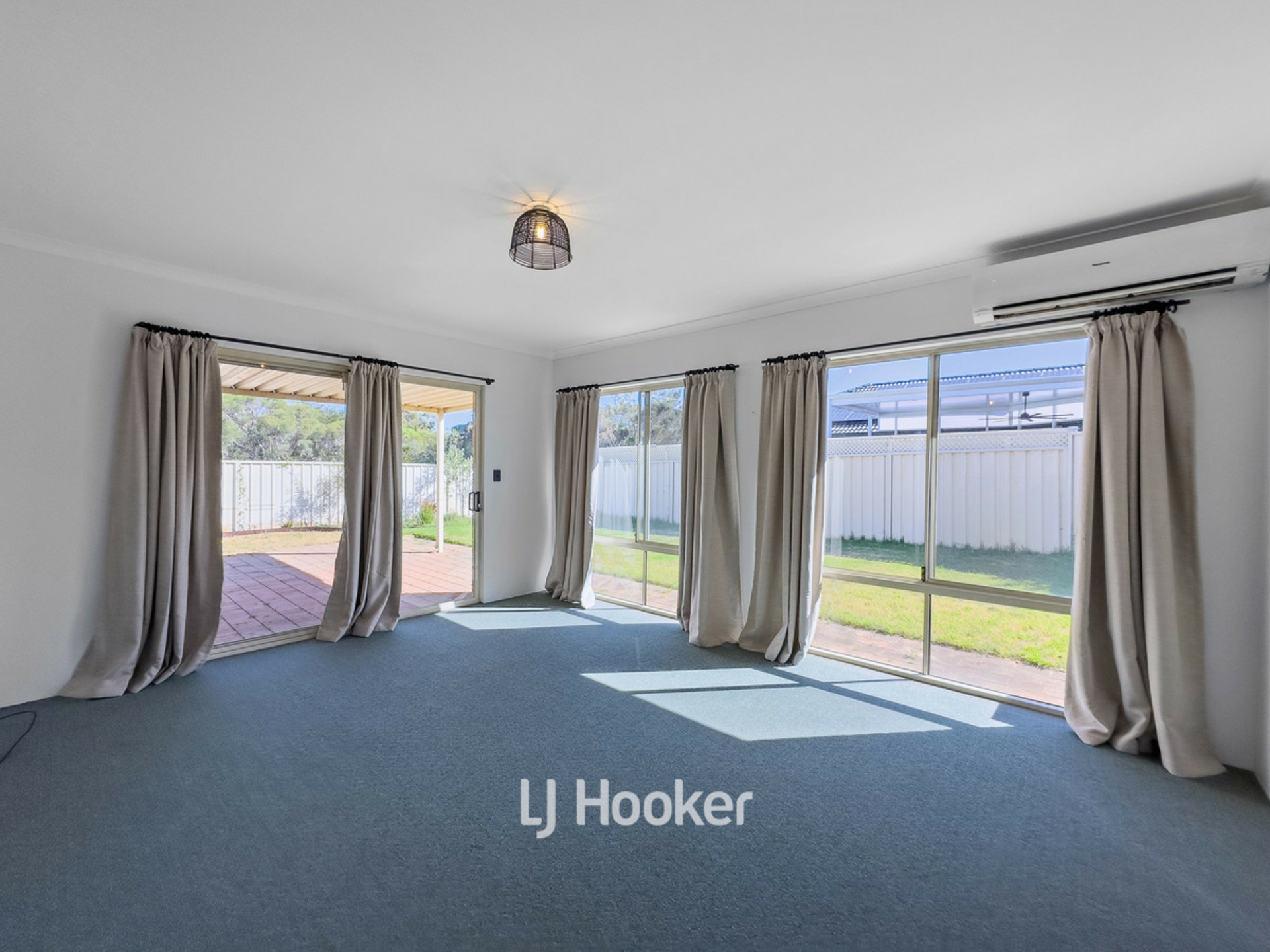 7 Pickworth Retreat, PELICAN POINT