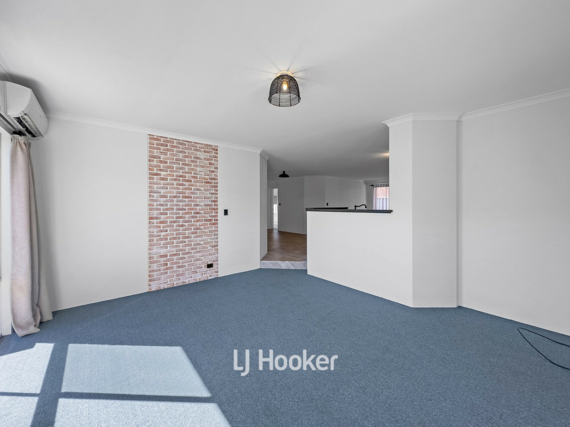 7 Pickworth Retreat, PELICAN POINT