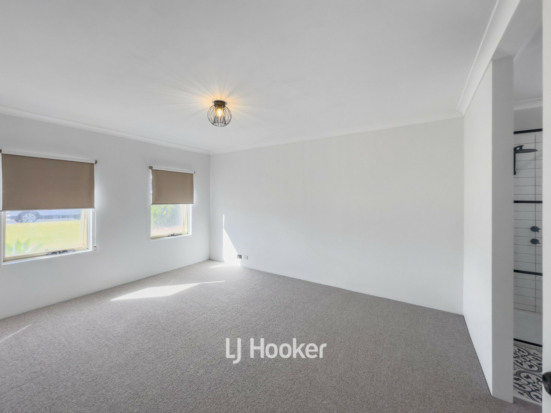 7 Pickworth Retreat, PELICAN POINT
