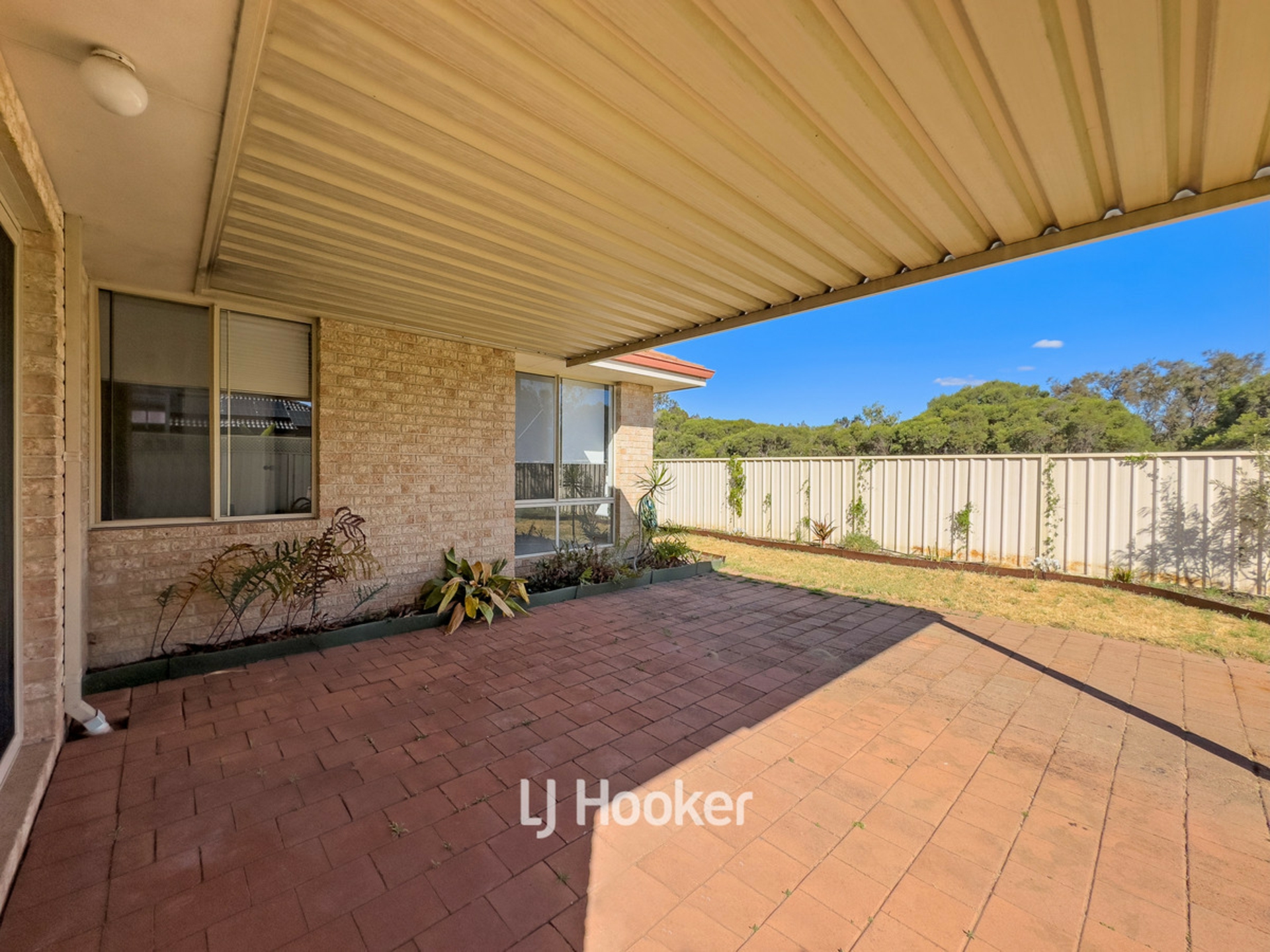 7 Pickworth Retreat, PELICAN POINT