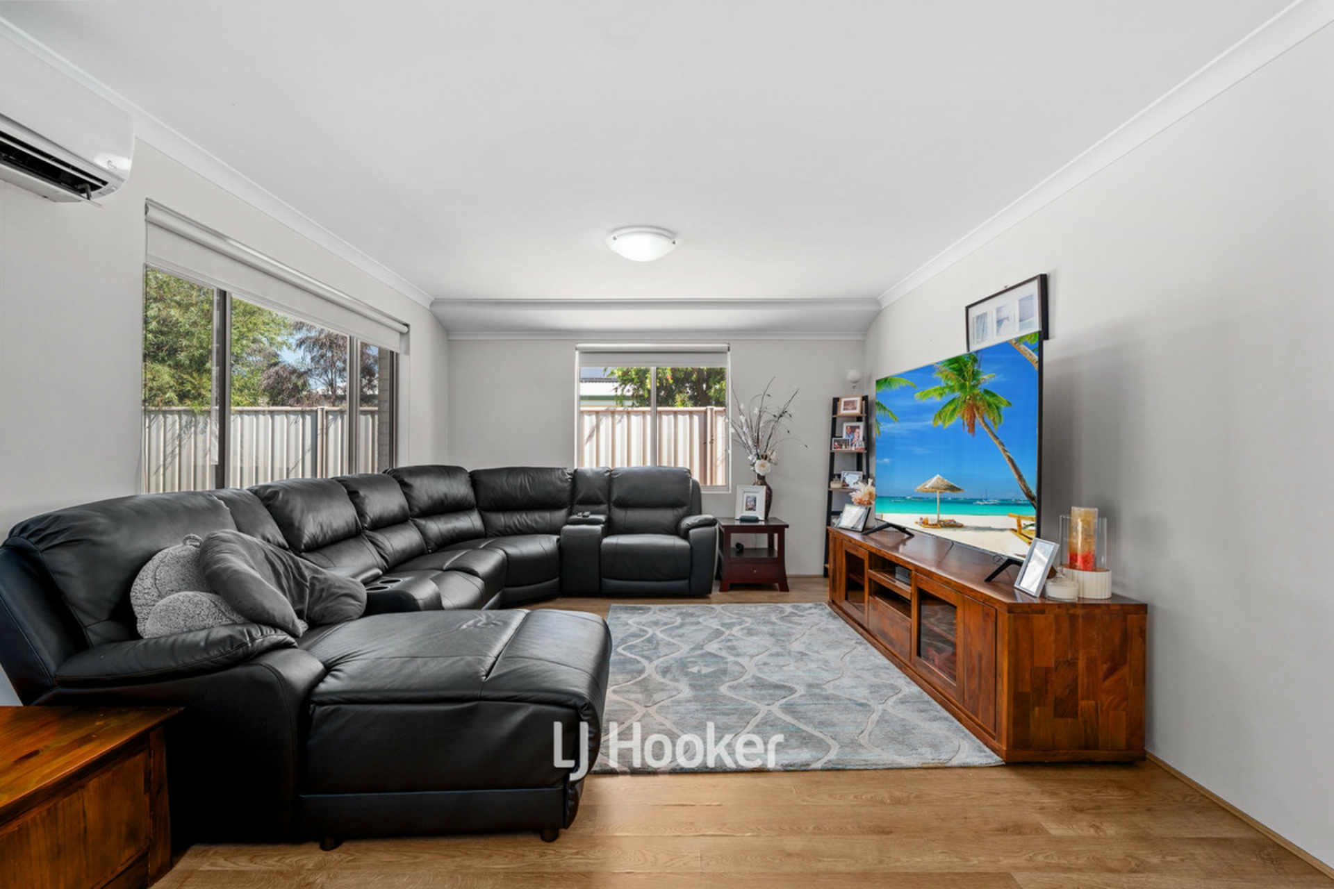 3 Onyx Brace, AUSTRALIND