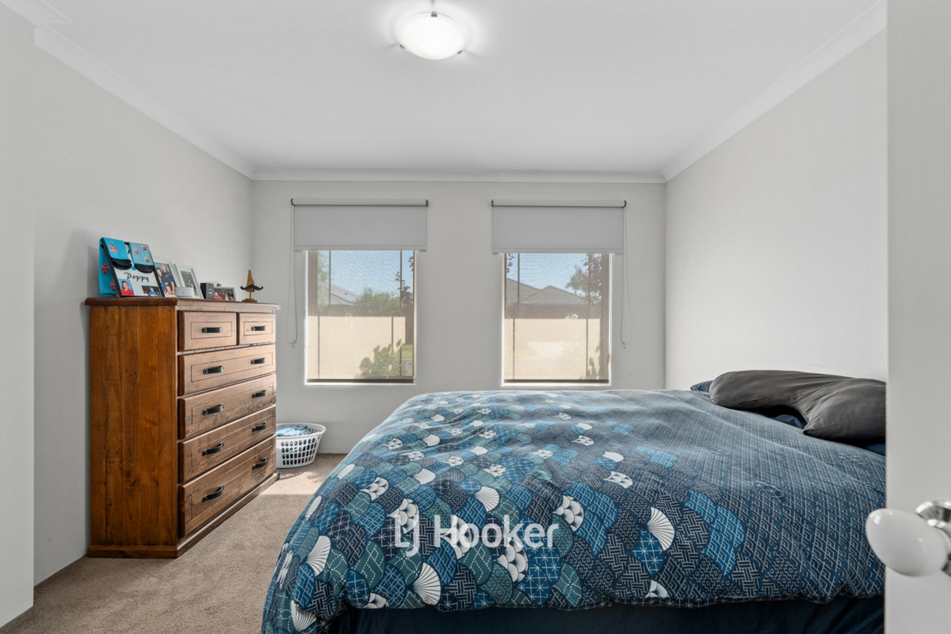 3 Onyx Brace, AUSTRALIND