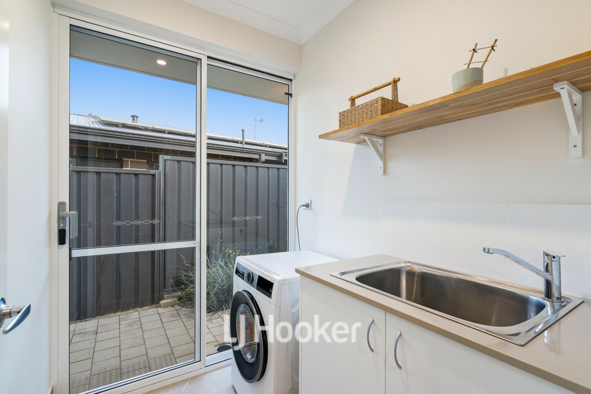 44 Martingale Drive, DUNSBOROUGH
