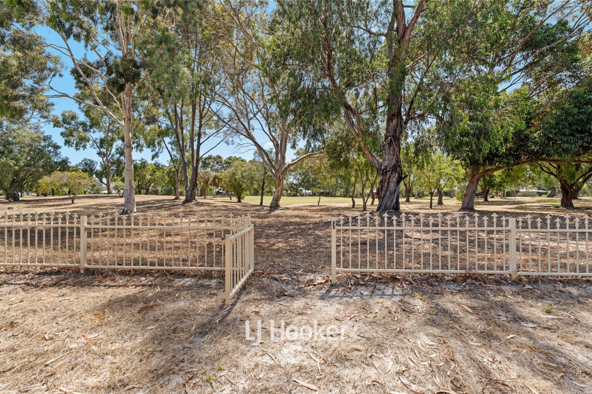 57 Amberley Loop, DUNSBOROUGH
