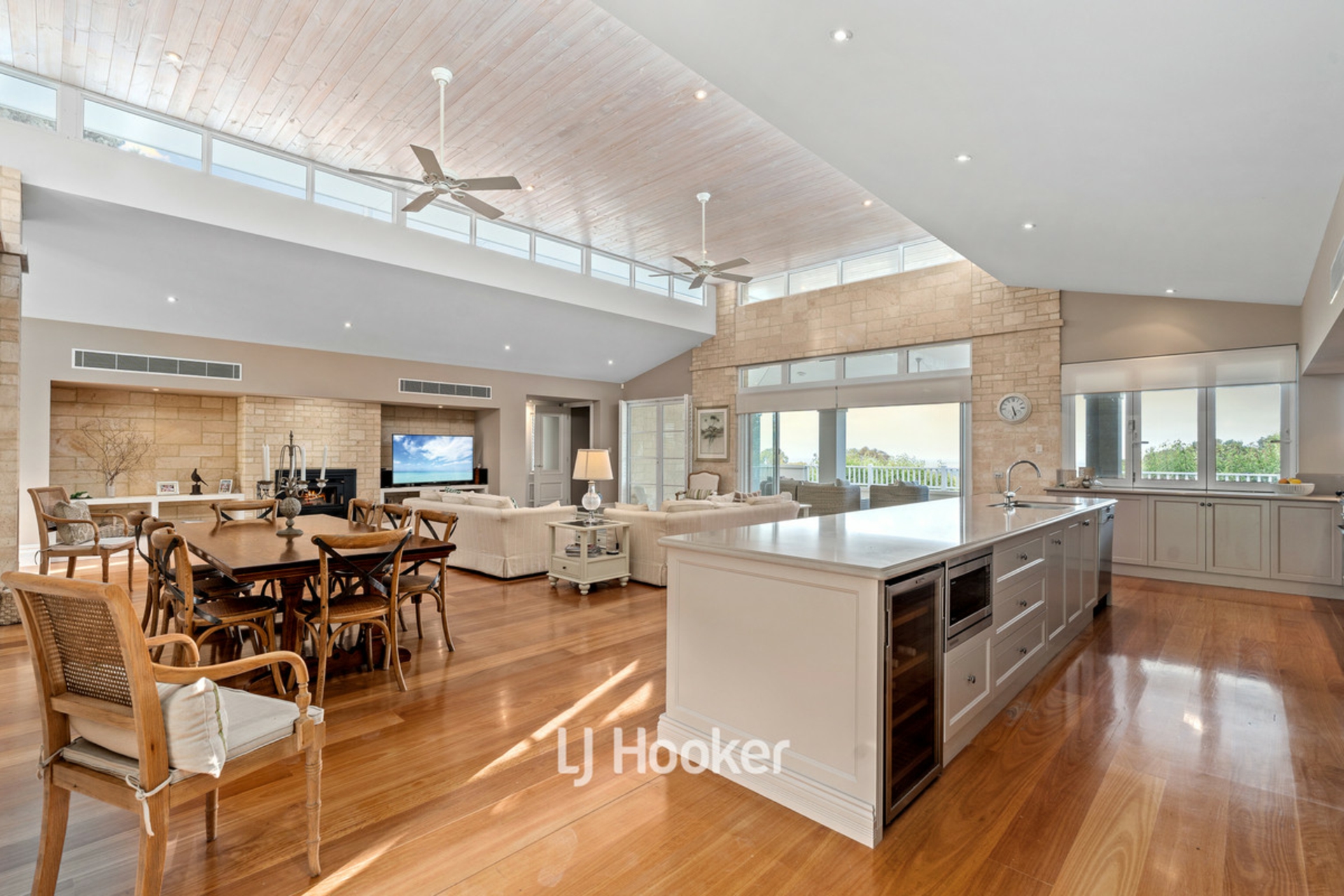 62 Summerville Crescent, YALLINGUP SIDING