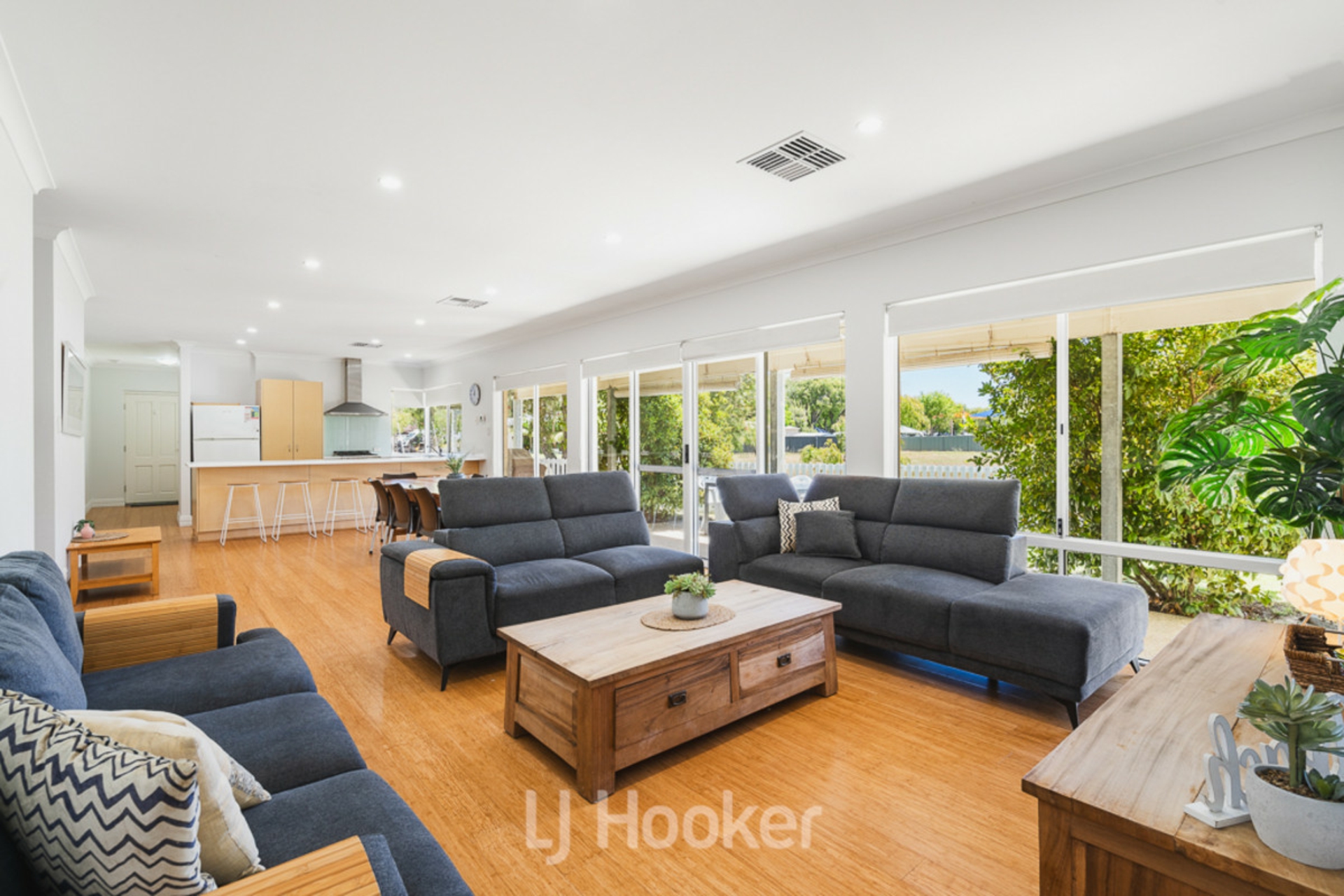15 Davies Way, BROADWATER