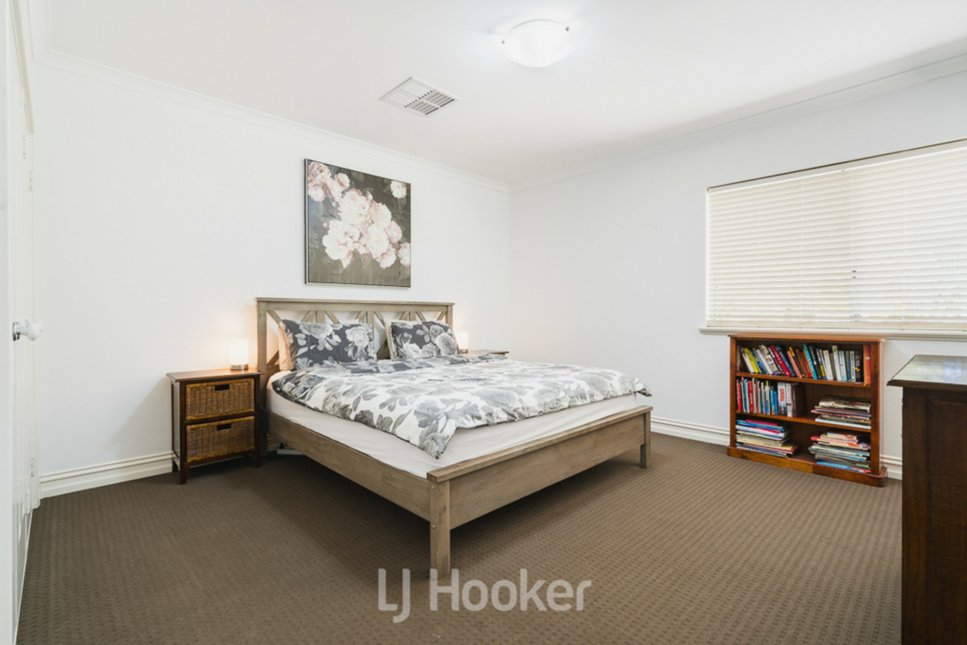 15 Davies Way, BROADWATER