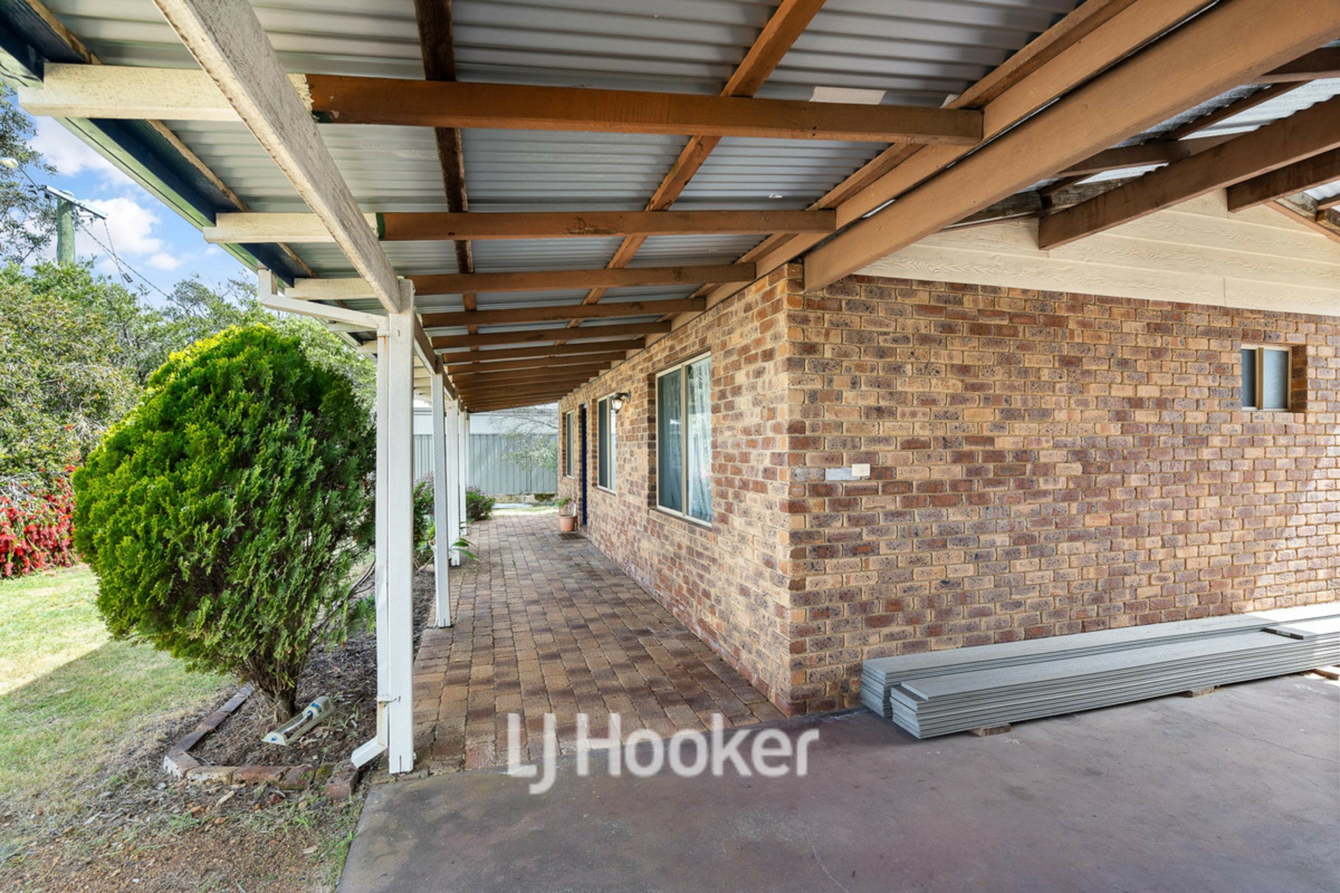 2/10 Crosby Close, DUNSBOROUGH