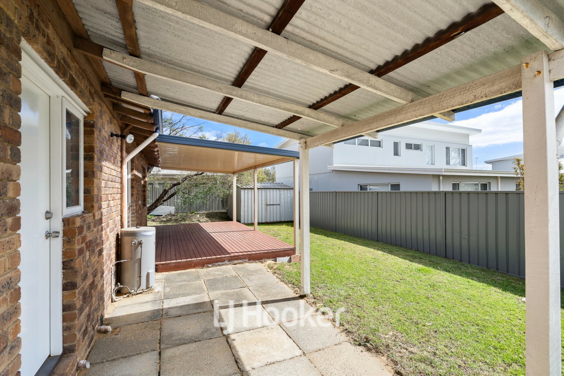 2/10 Crosby Close, DUNSBOROUGH