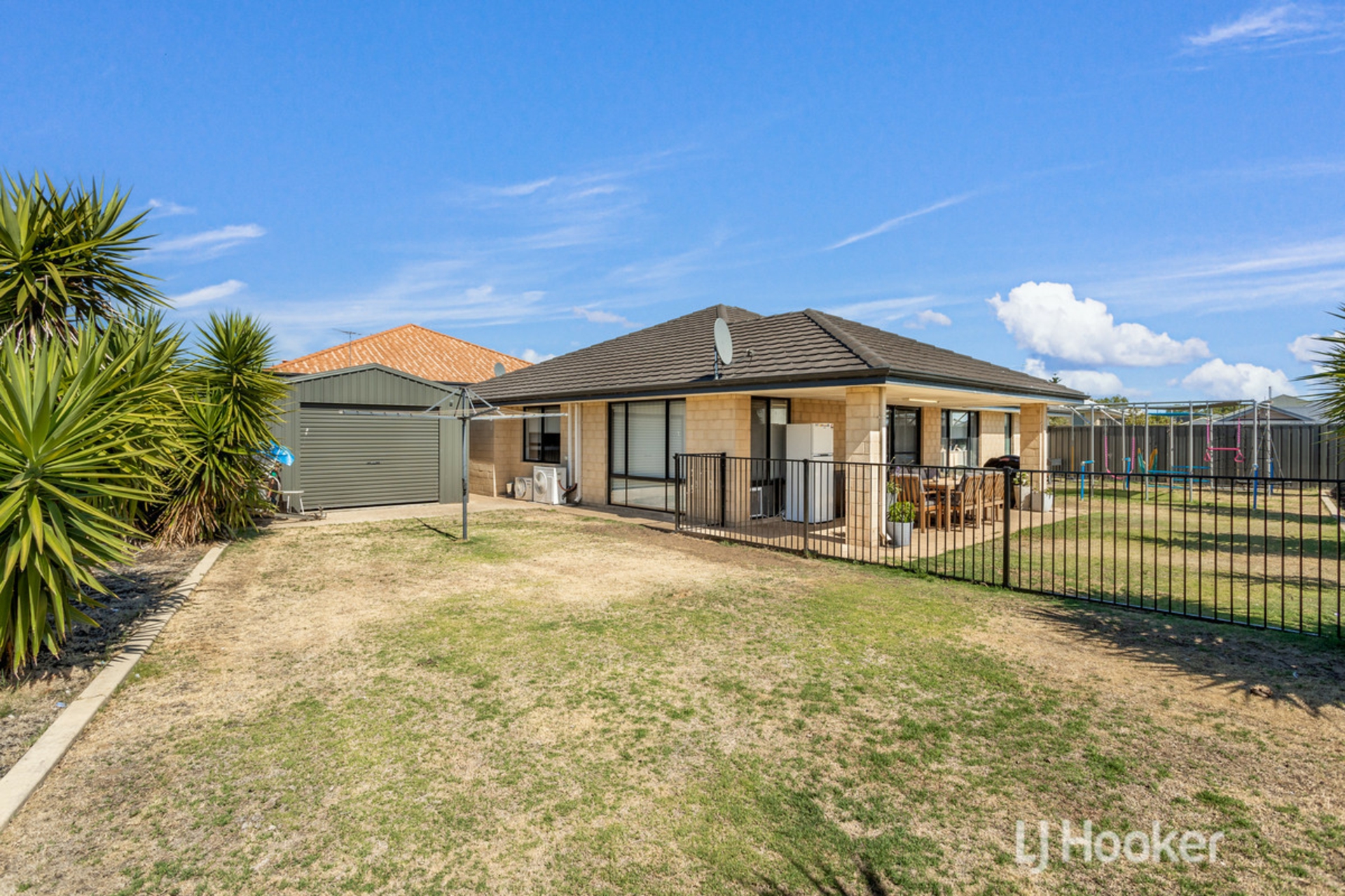 4 Sadler Circuit, Australind