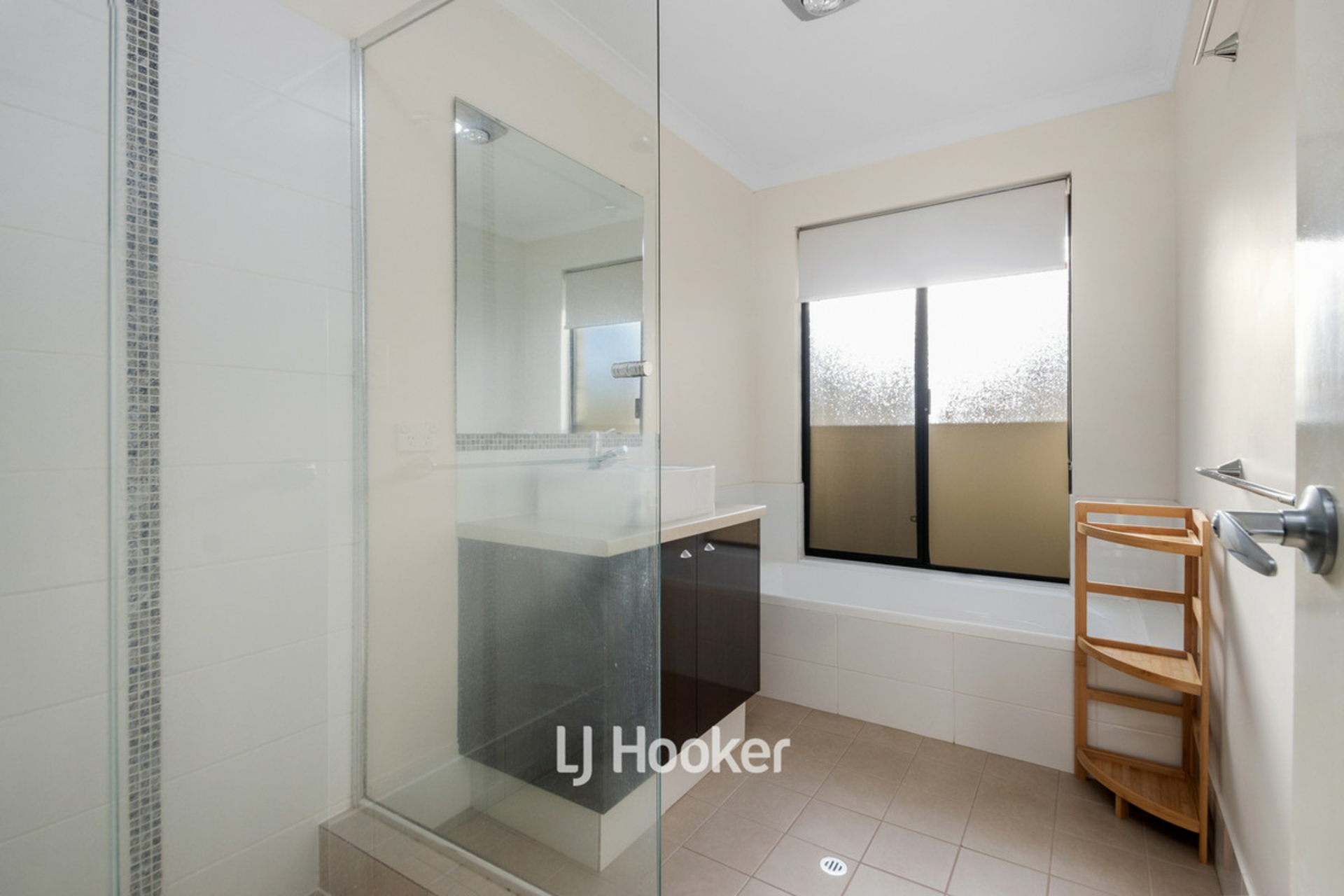 10 Peninsula Lakes Drive, EATON