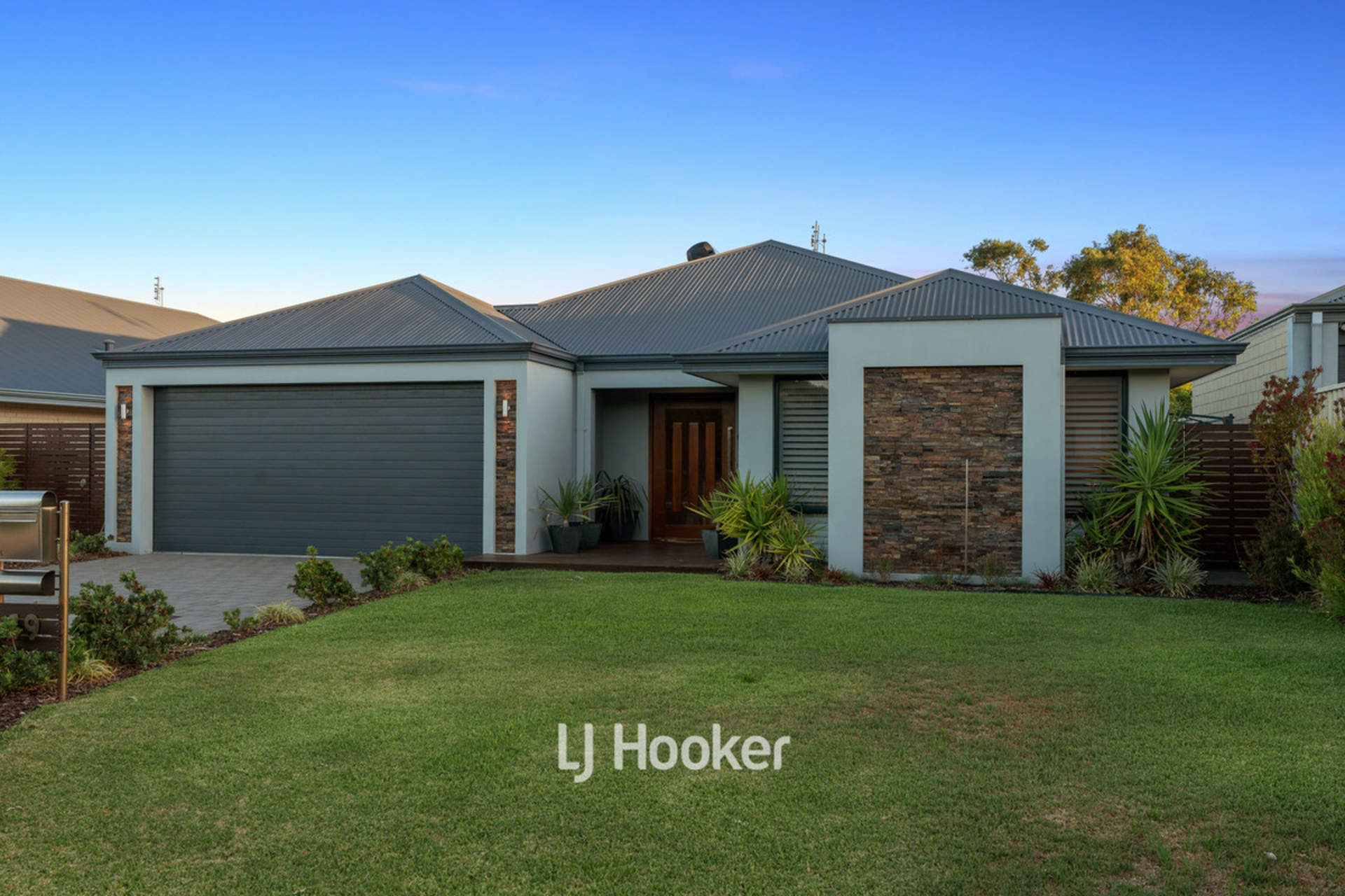 19 Aldercress Approach, DUNSBOROUGH