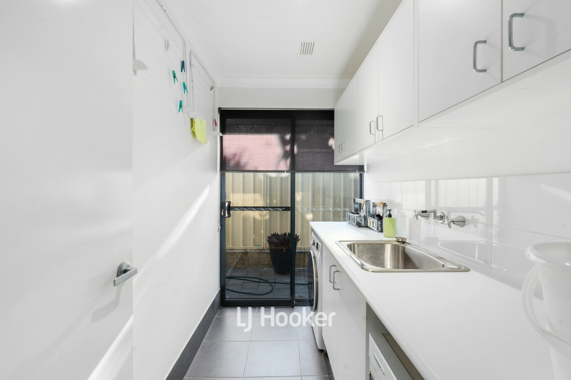 19 Aldercress Approach, DUNSBOROUGH