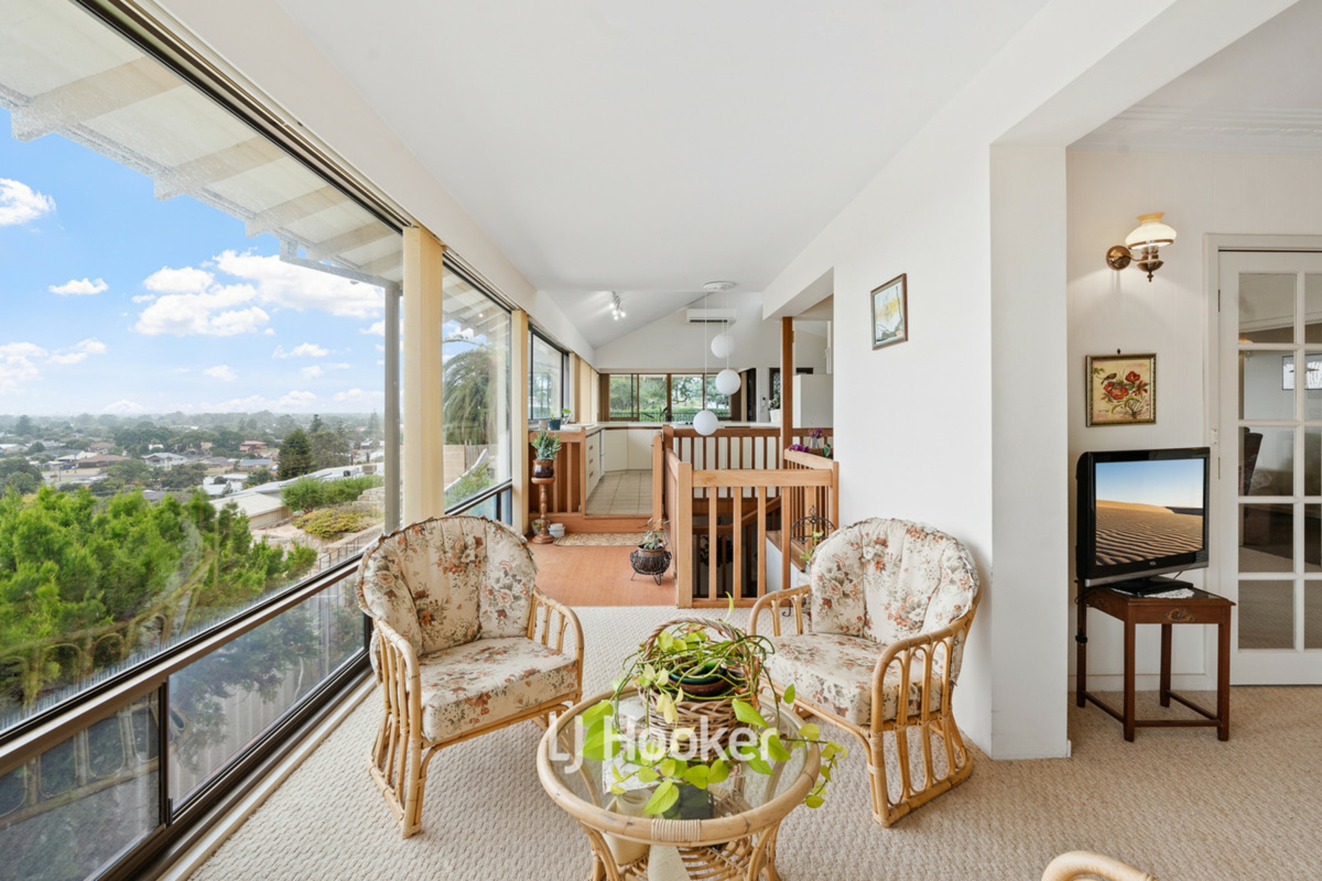 35 Vickery Crescent, SOUTH BUNBURY