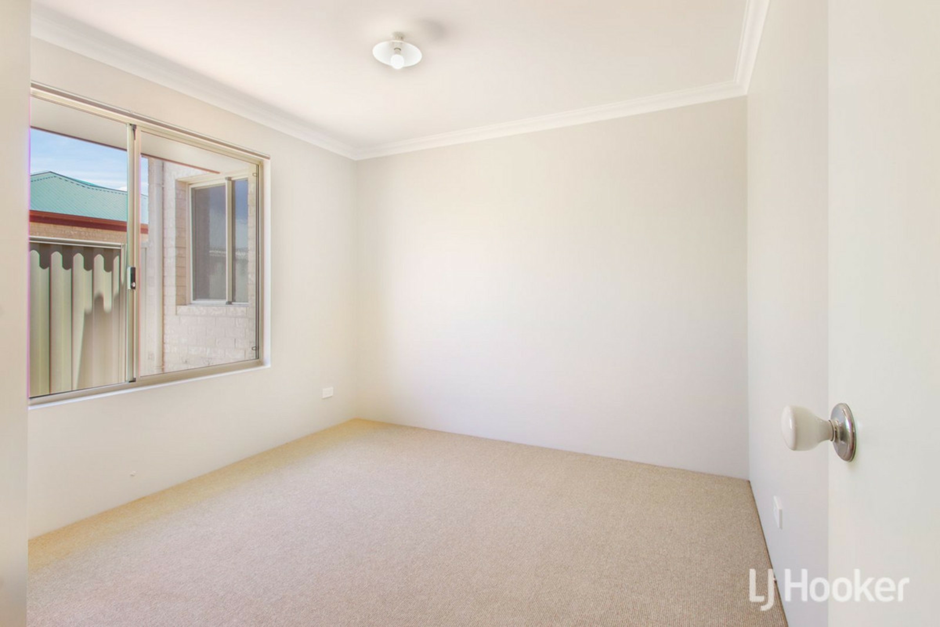 1/37 Latreille Road, SOUTH BUNBURY