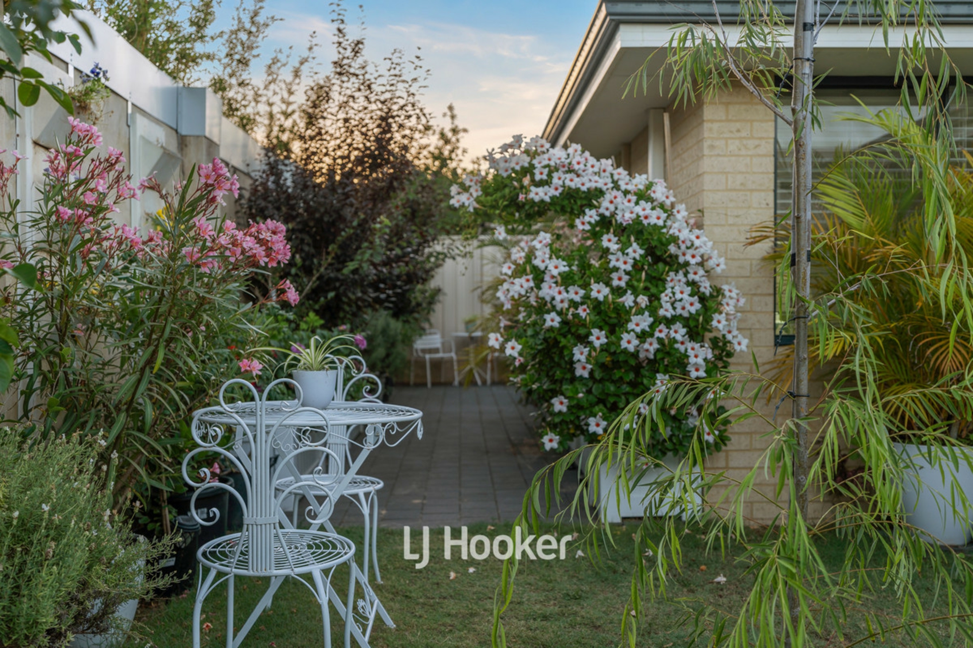 62 Monclair Circuit, DUNSBOROUGH