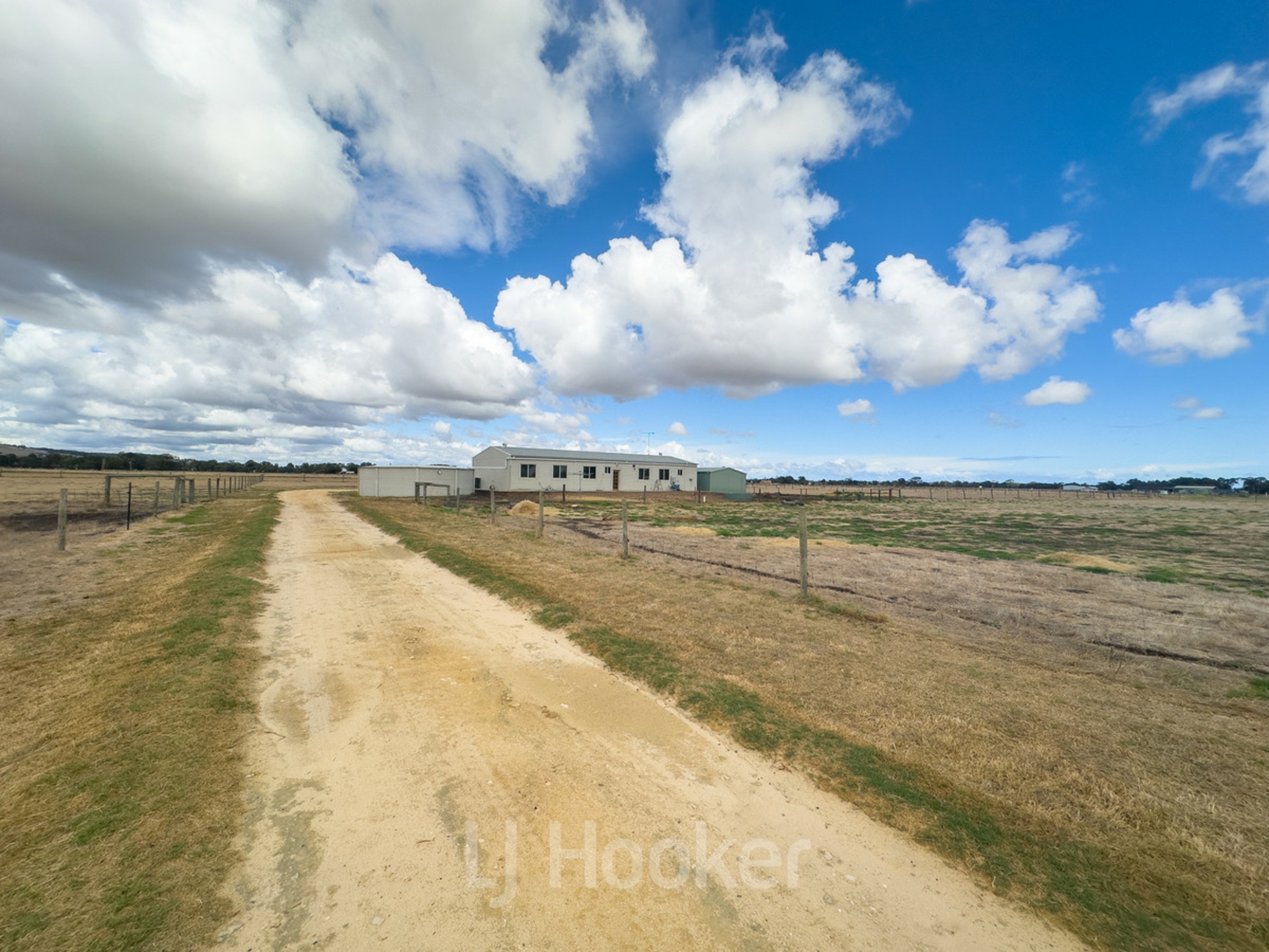 65 Melville Road, BRUNSWICK