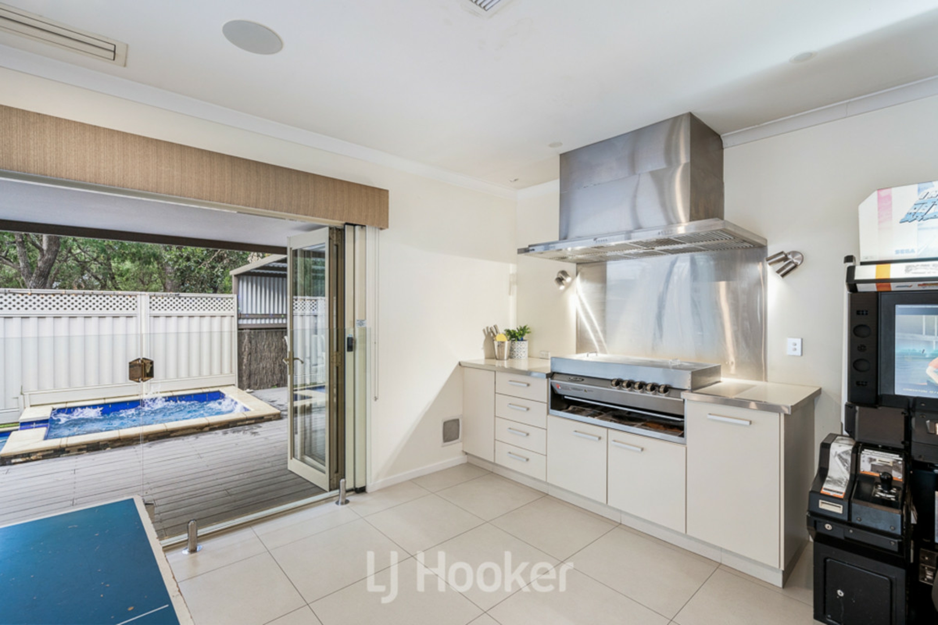 Prop. Lot 1/2 Armstrong Road, BROADWATER