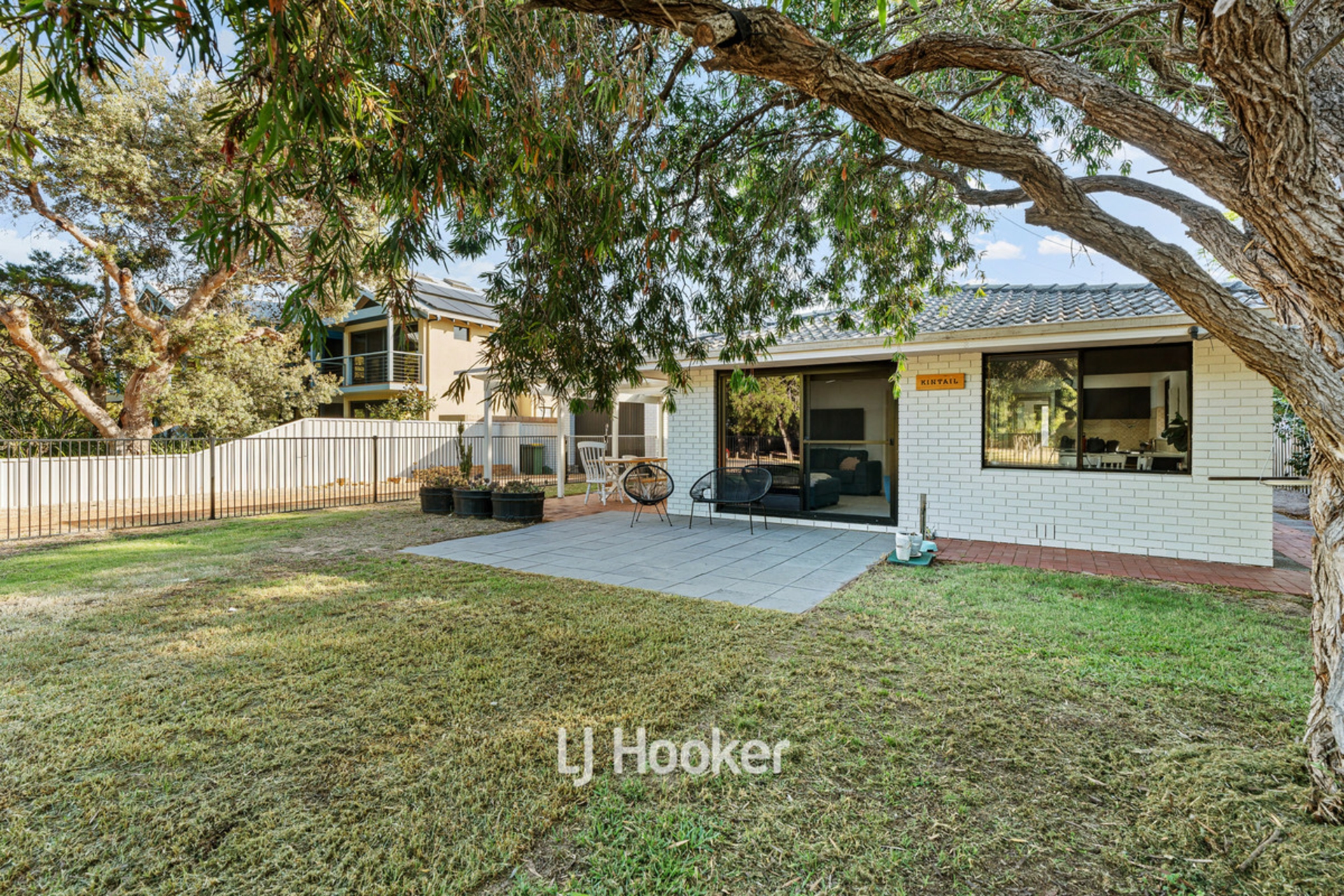 90 Geographe Bay Road, DUNSBOROUGH