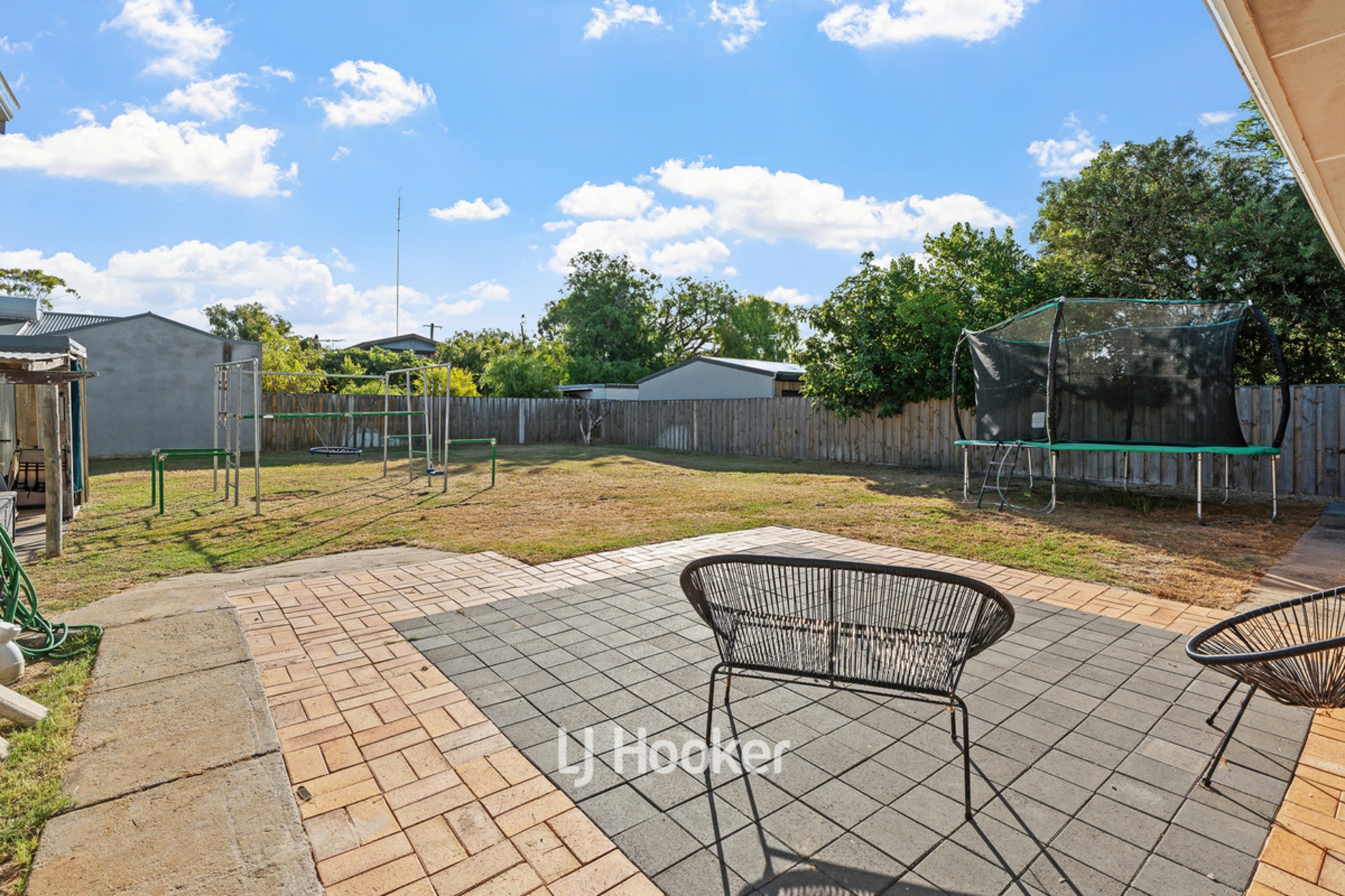 90 Geographe Bay Road, DUNSBOROUGH