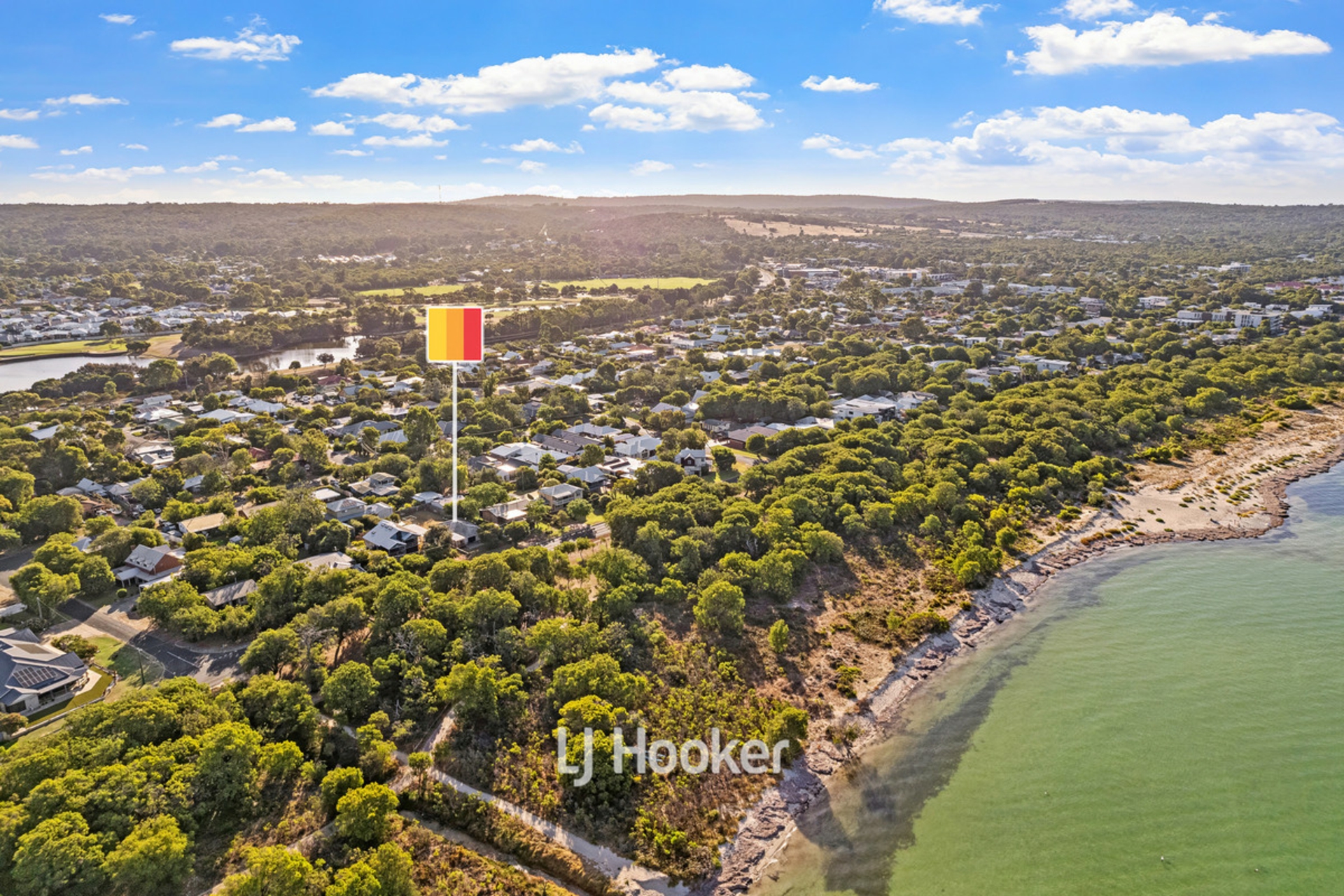90 Geographe Bay Road, DUNSBOROUGH