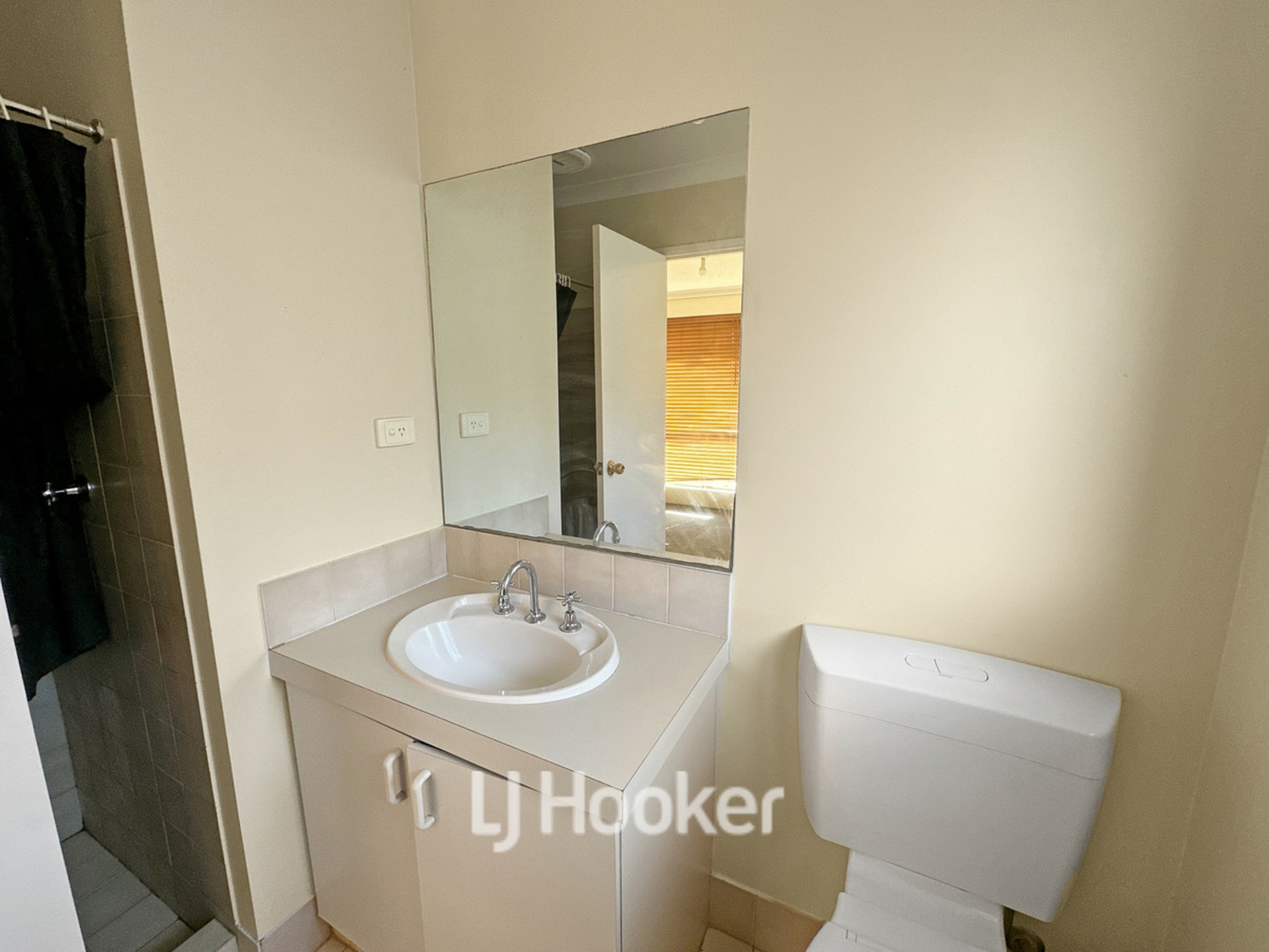 5 Elder Court, COLLIE