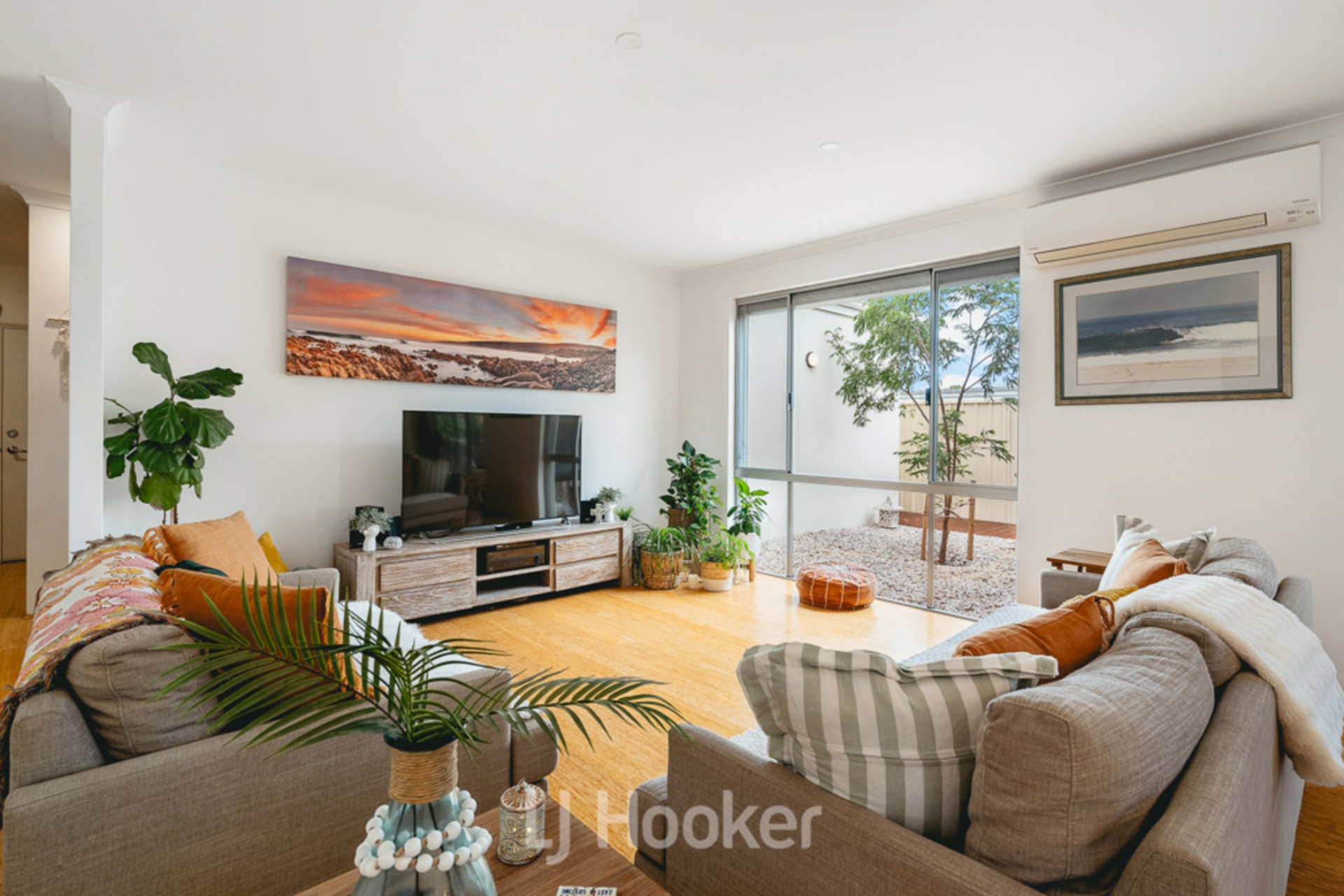 9 Bel-Air Turn, DUNSBOROUGH