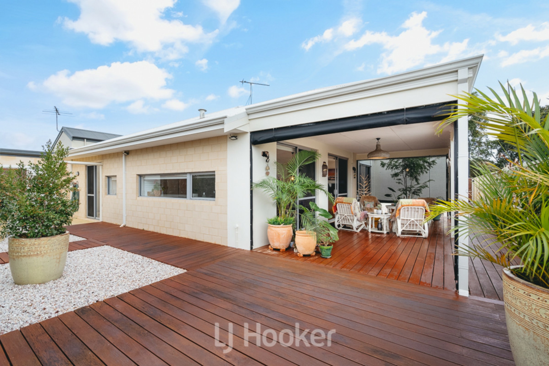 9 Bel-Air Turn, DUNSBOROUGH