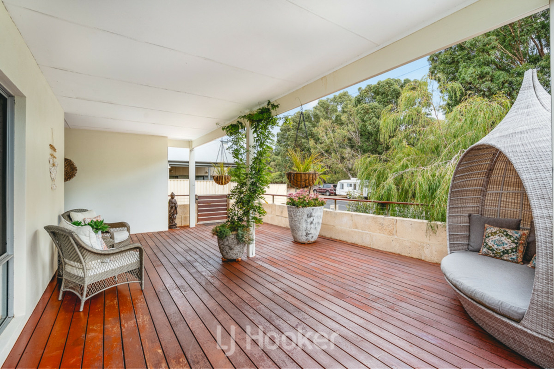 9 Bel-Air Turn, DUNSBOROUGH