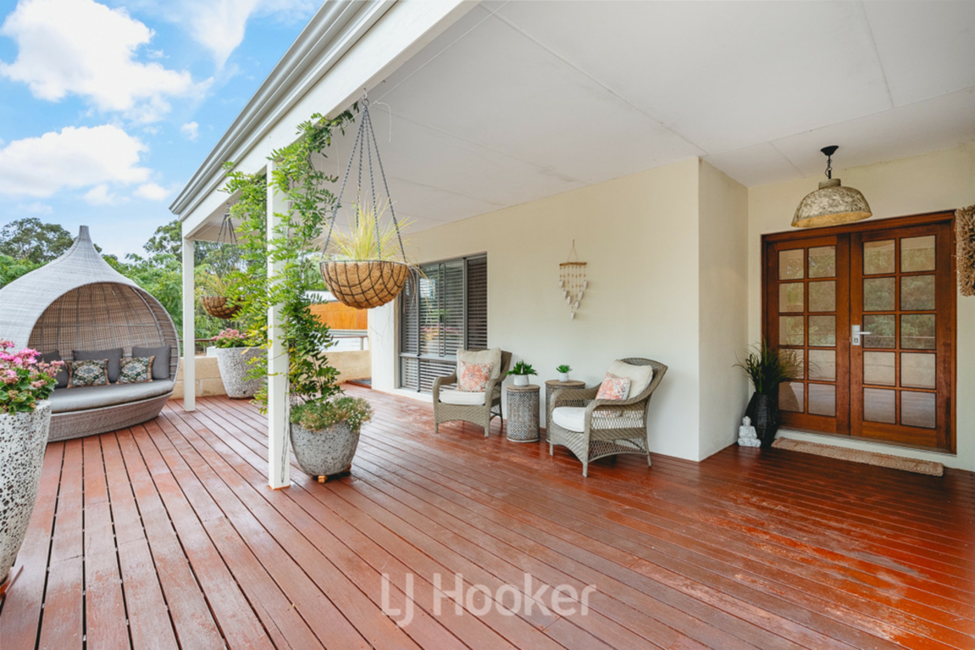 9 Bel-Air Turn, DUNSBOROUGH