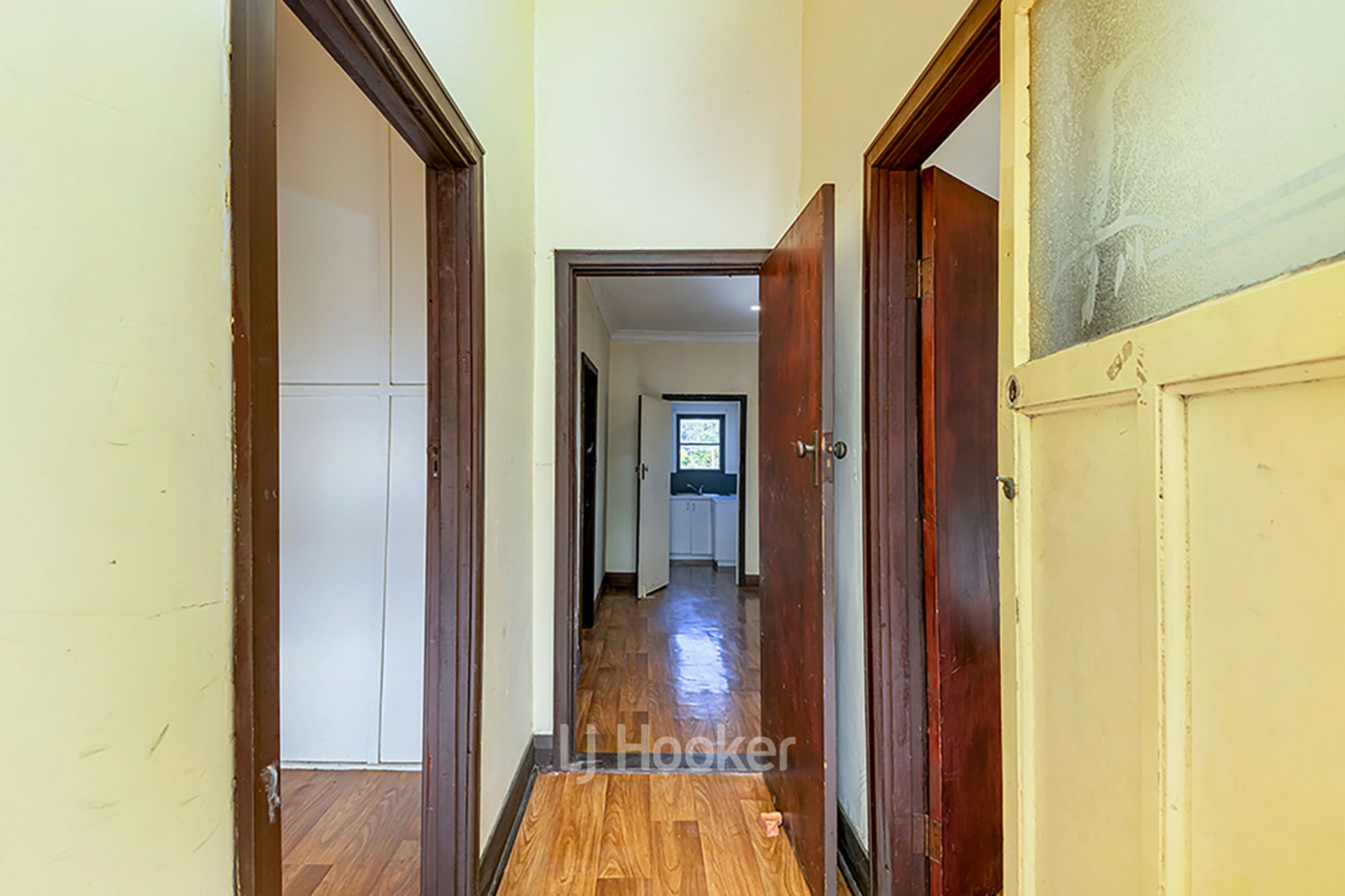 12 Saunders Street, COLLIE