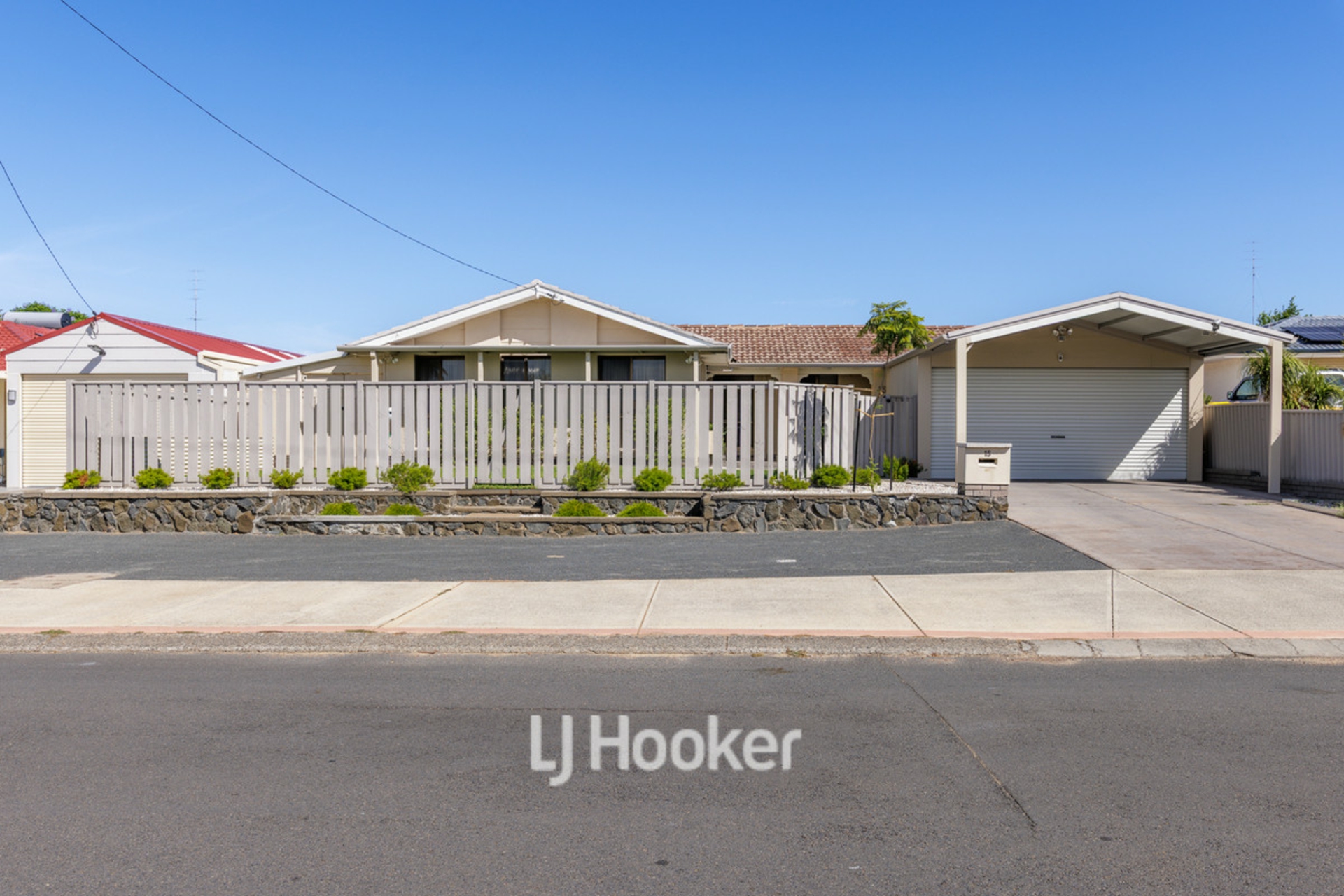 15 Crampton Avenue, EATON