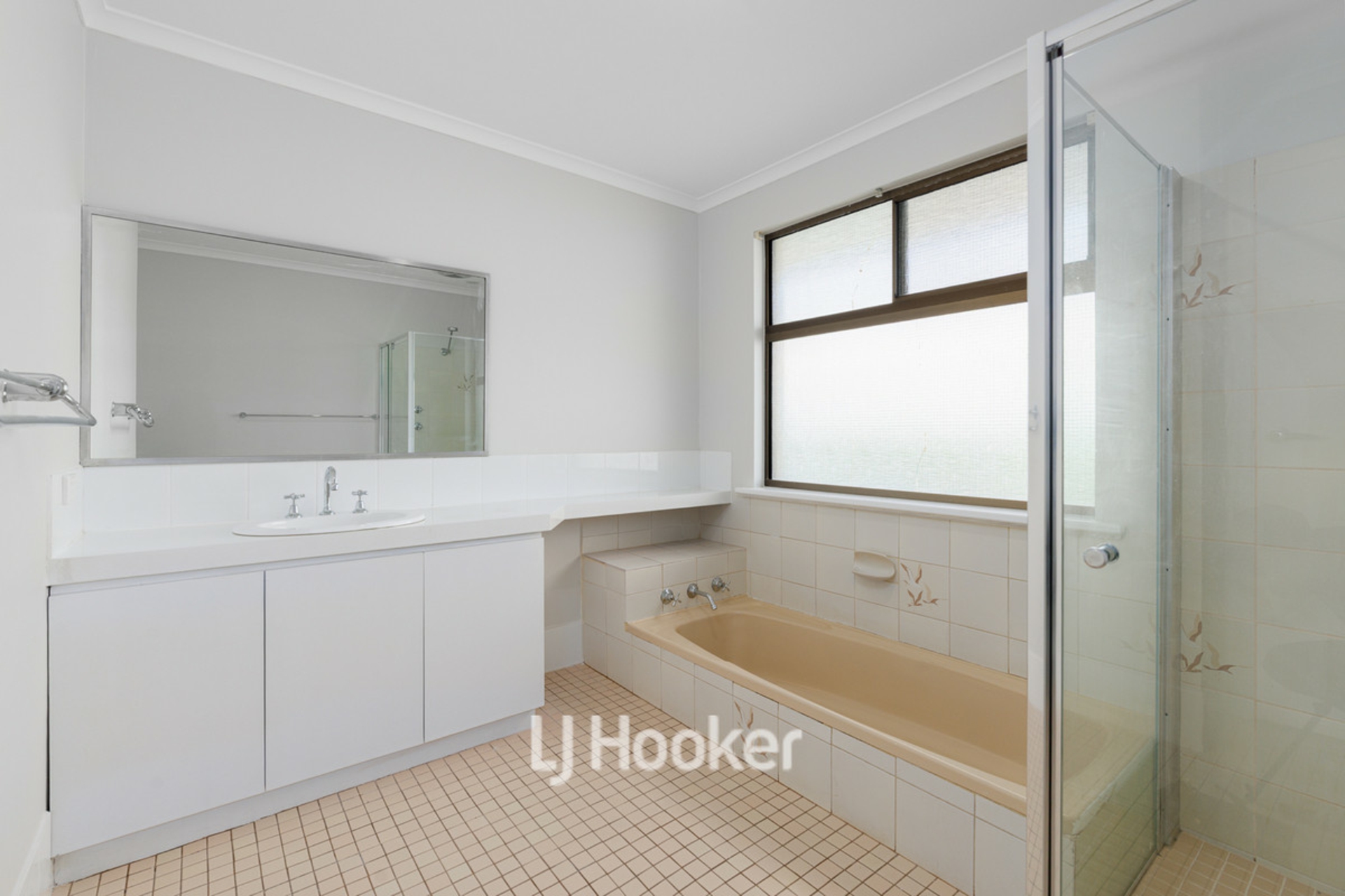 15 Crampton Avenue, EATON