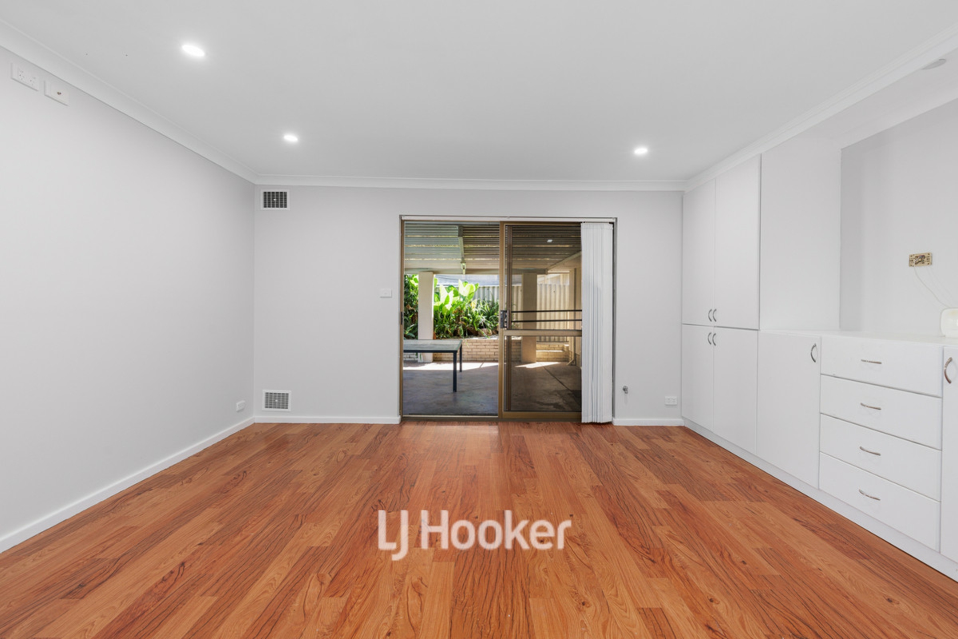 15 Crampton Avenue, EATON