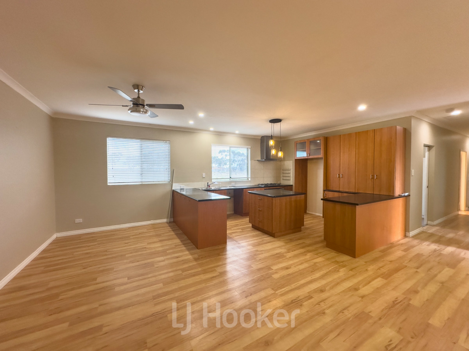 65 Melville Road, BRUNSWICK