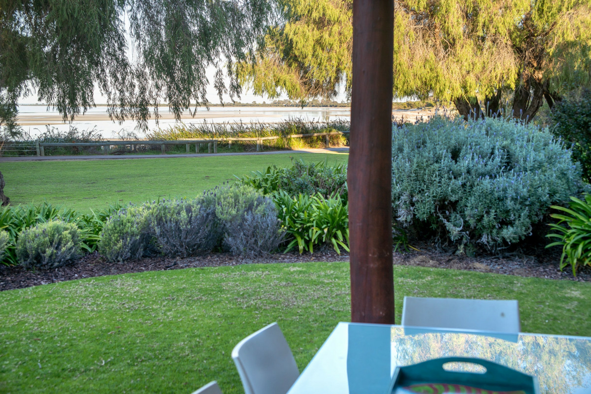 3/3 Lecaille Court, DUNSBOROUGH