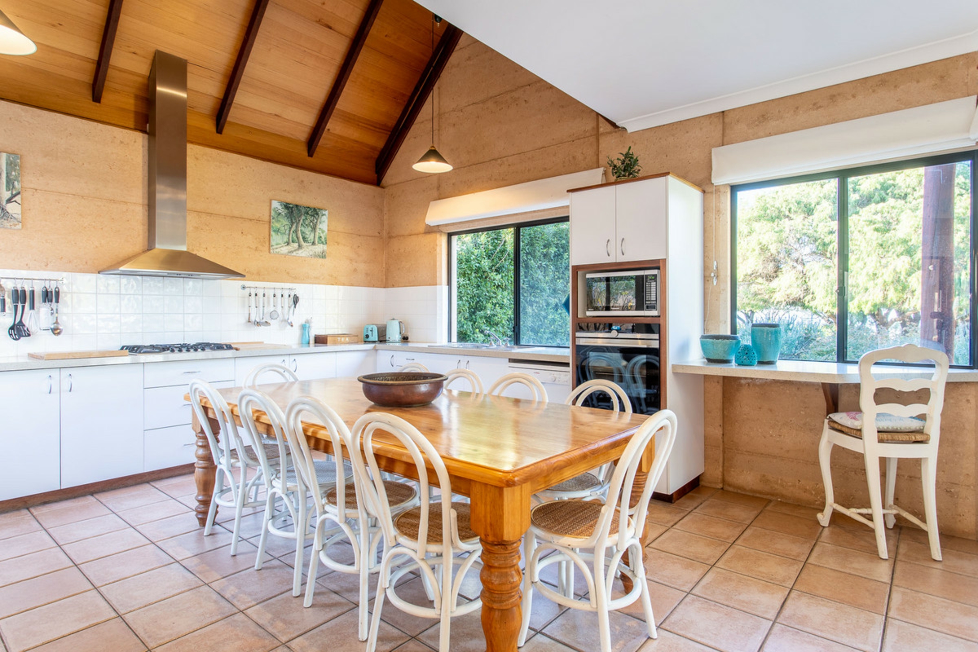 3/3 Lecaille Court, DUNSBOROUGH