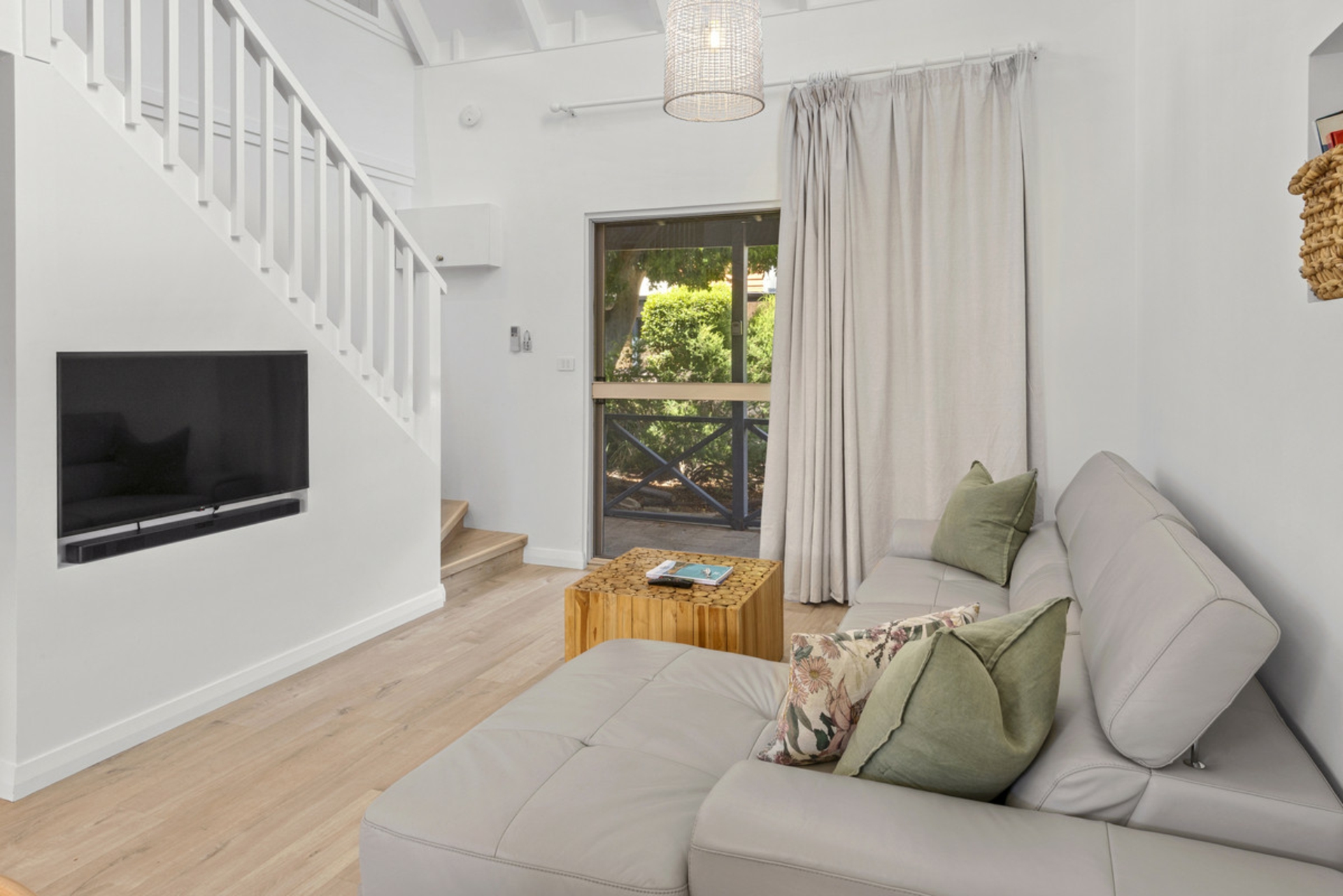 9/12 Dunn Bay Road, DUNSBOROUGH