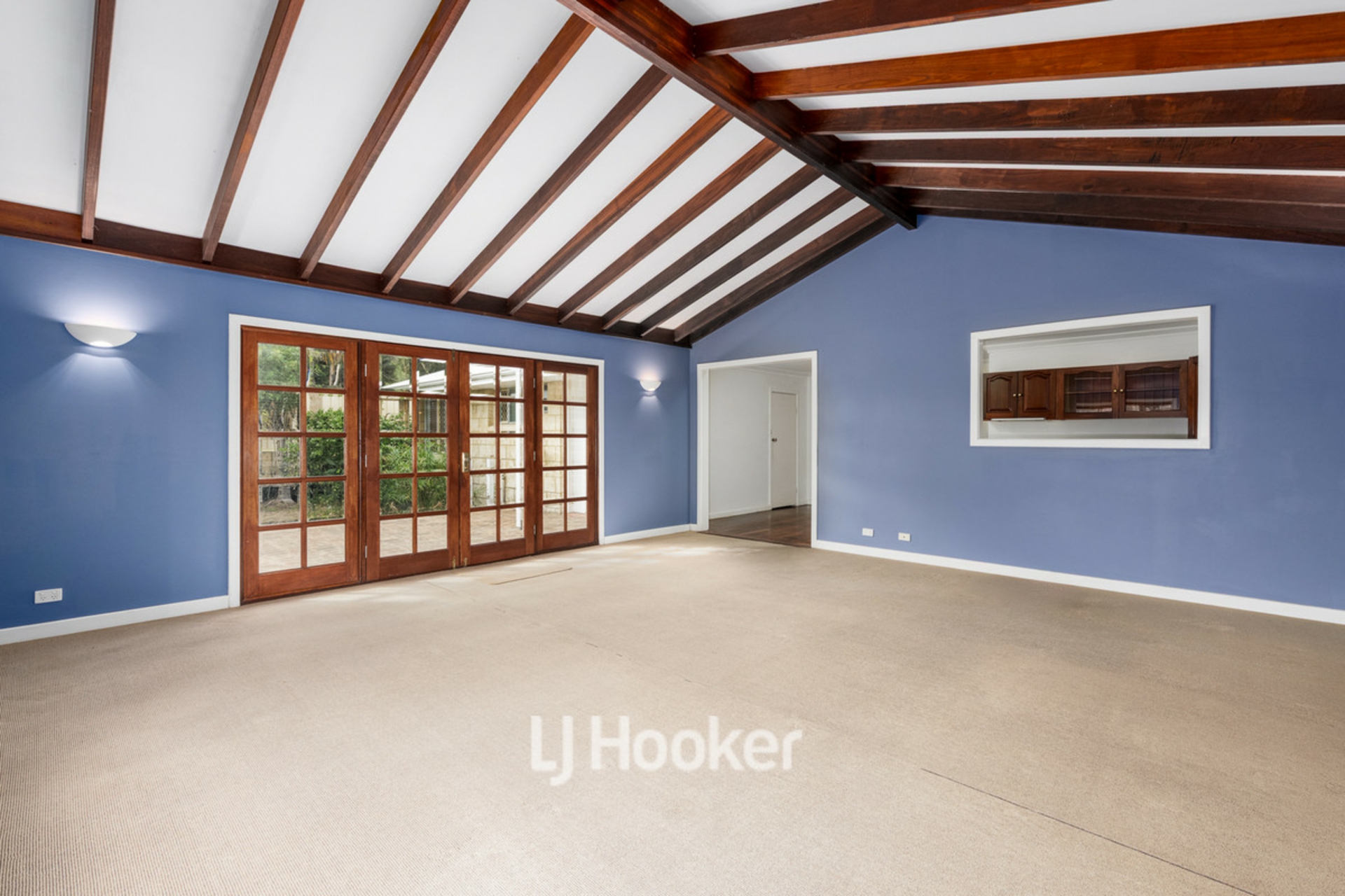2 Macqueen Crescent, SOUTH BUNBURY