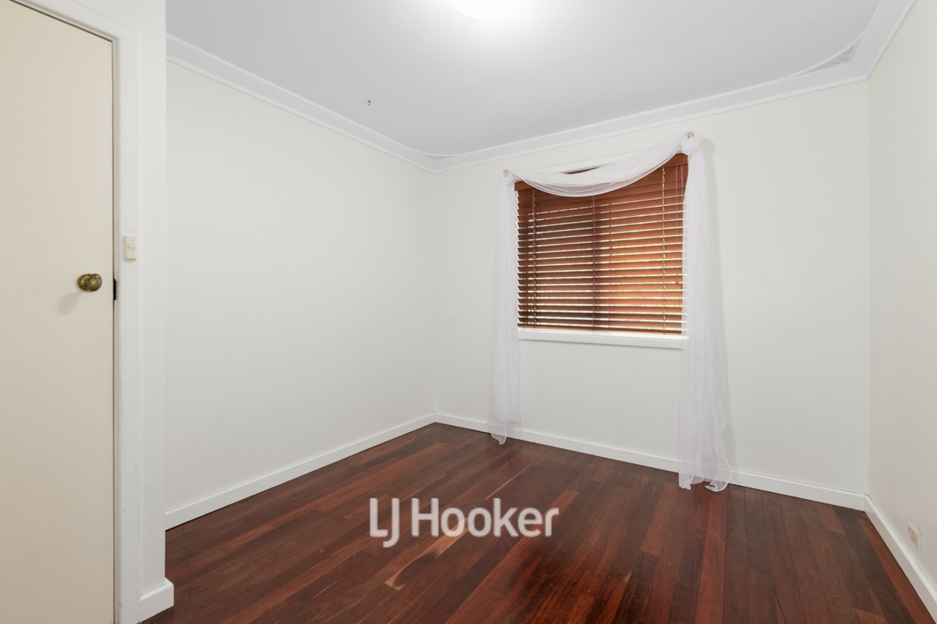 2 Macqueen Crescent, SOUTH BUNBURY