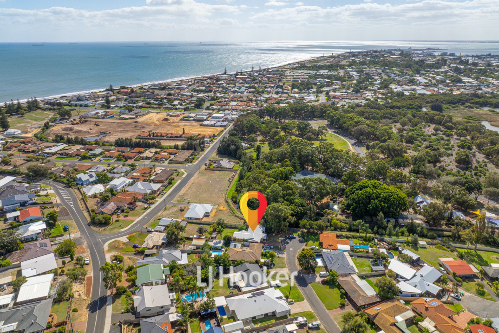 2 Macqueen Crescent, SOUTH BUNBURY