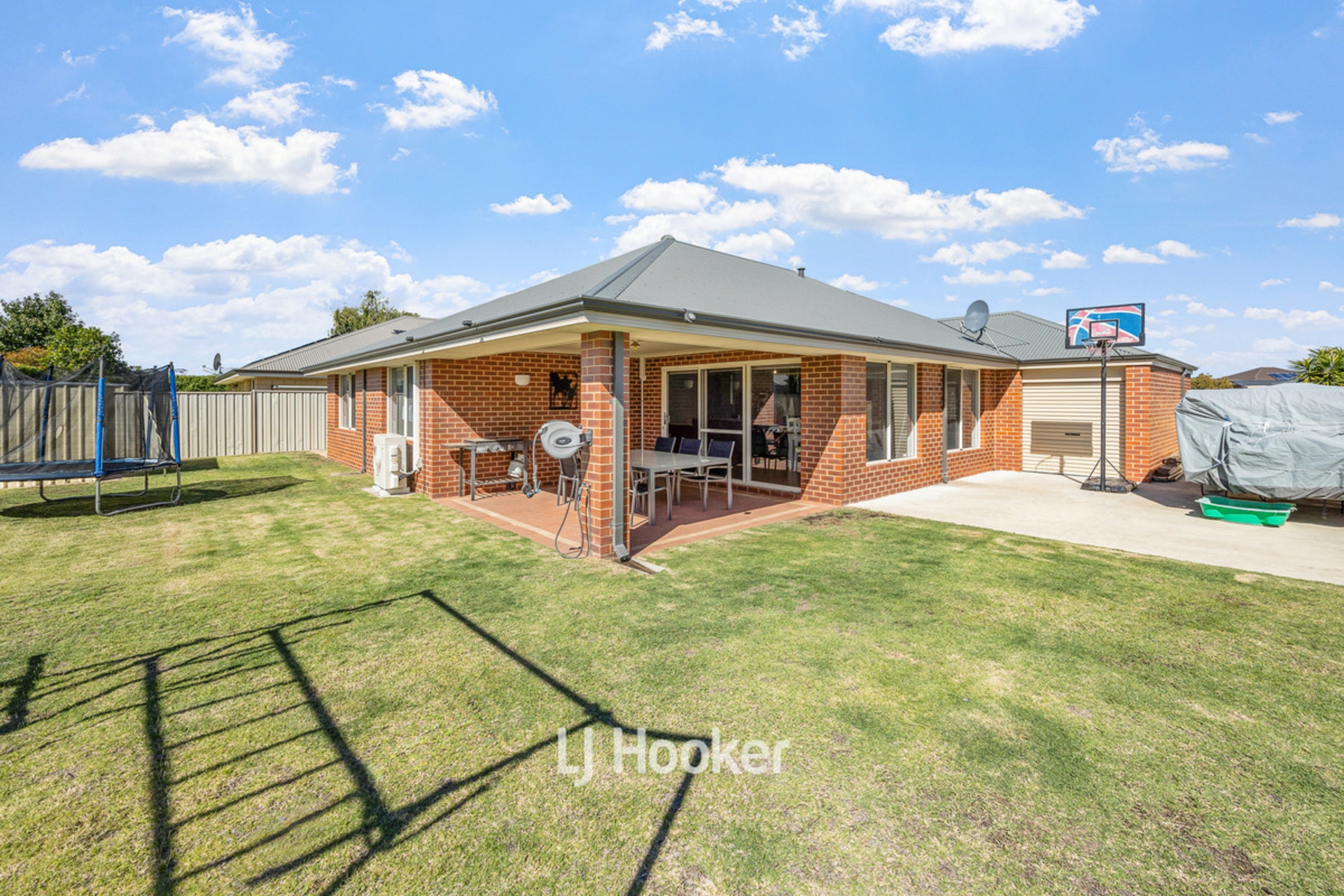 13 Pluto Drive, AUSTRALIND