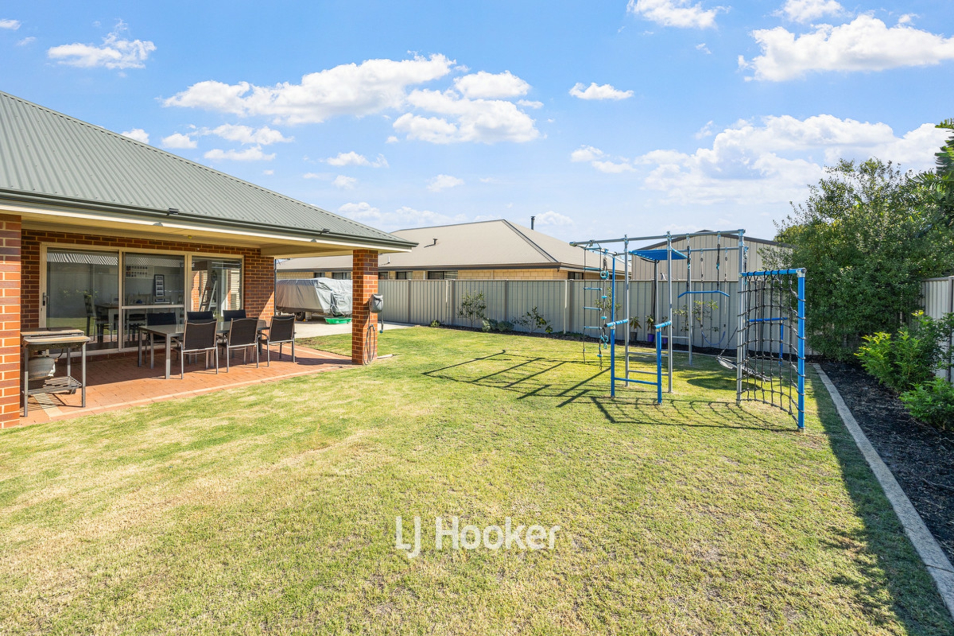 13 Pluto Drive, AUSTRALIND